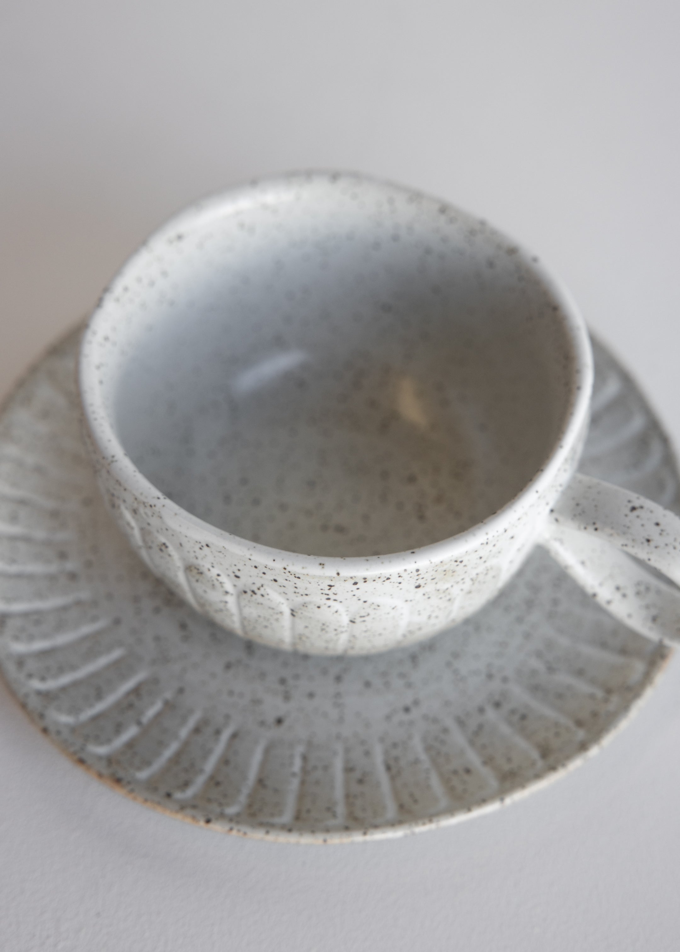 Ceylon Cup & Saucer / White