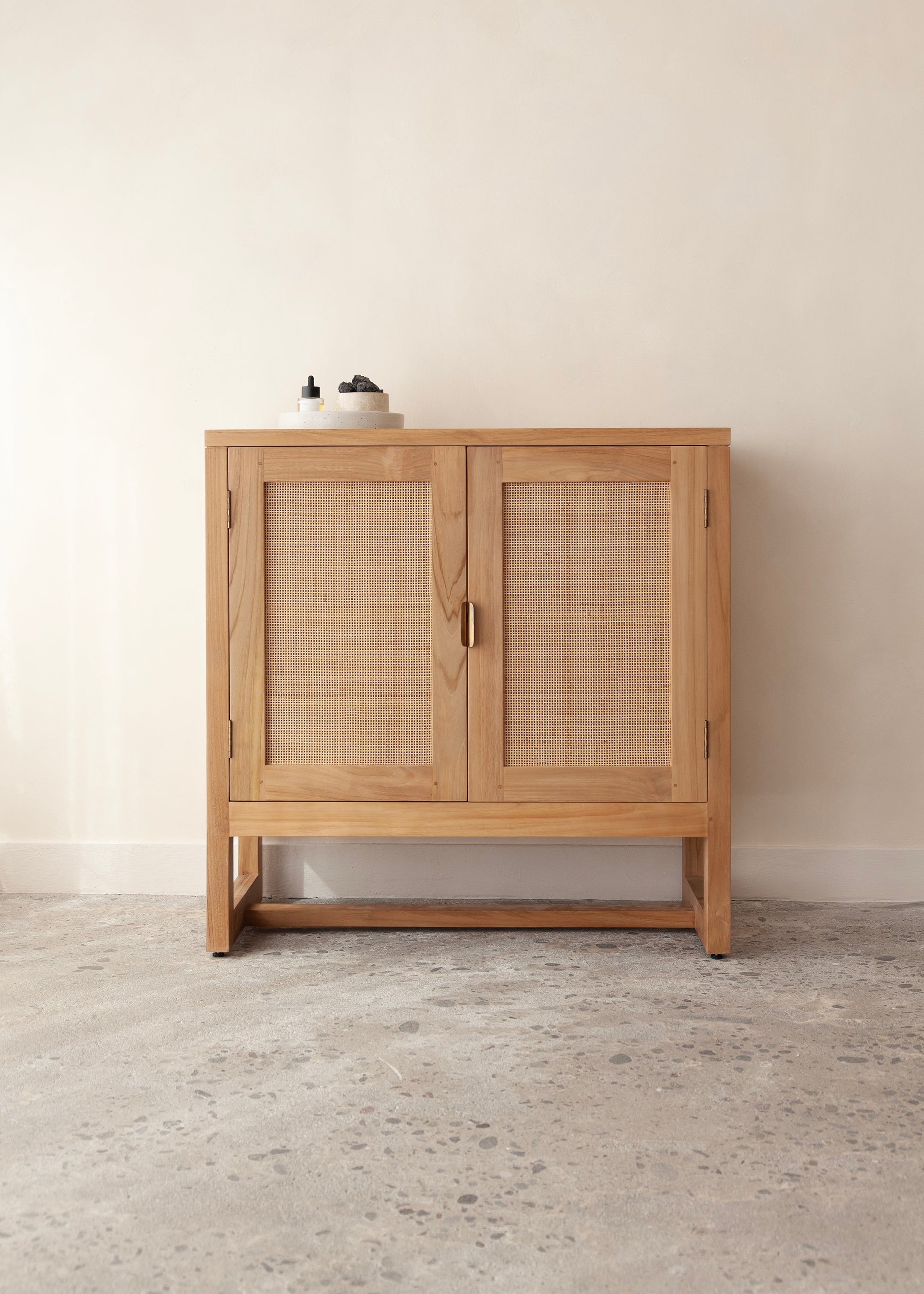 Alba Teak Cabinet / Natural