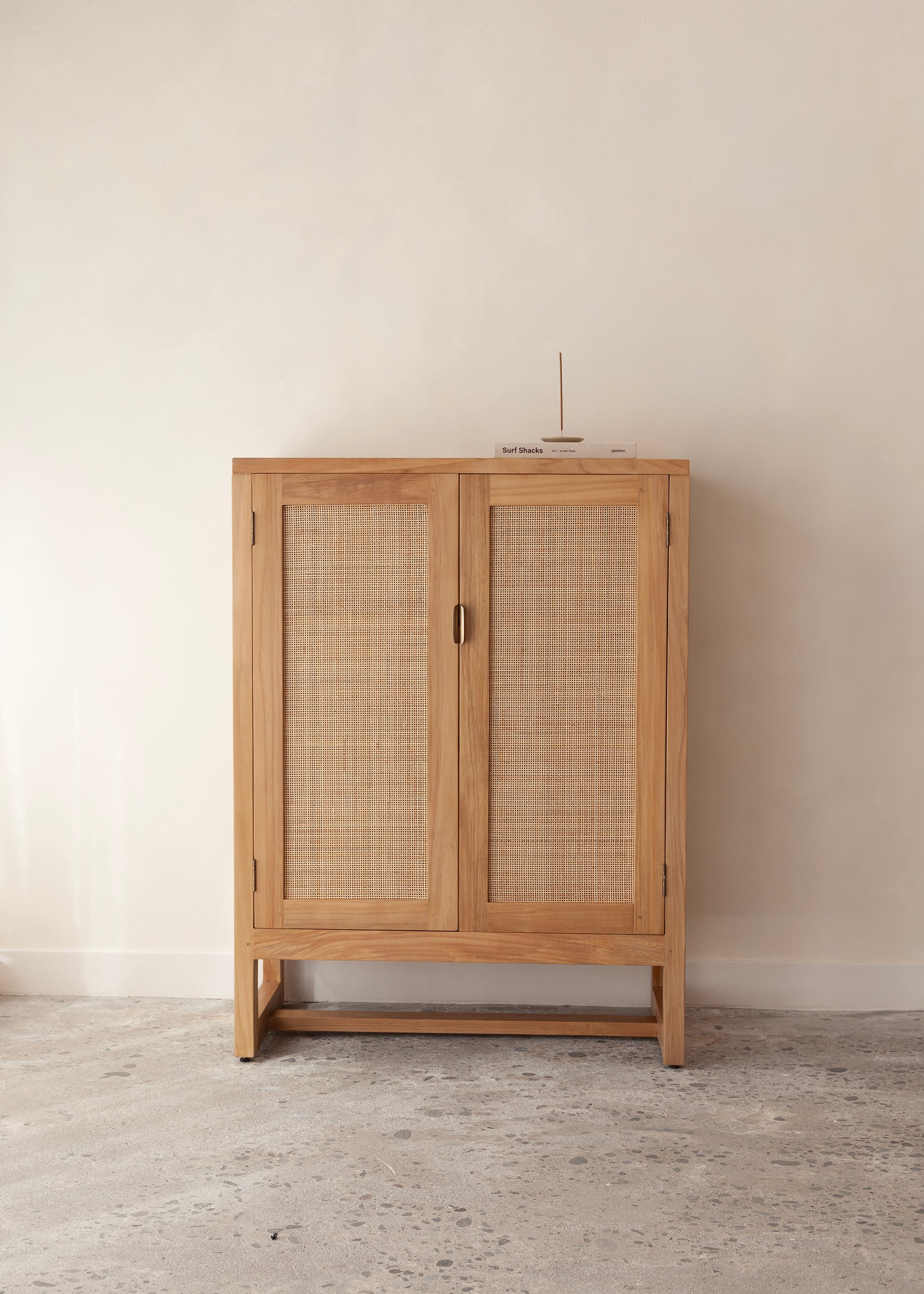 Alba Teak Cabinet / Natural