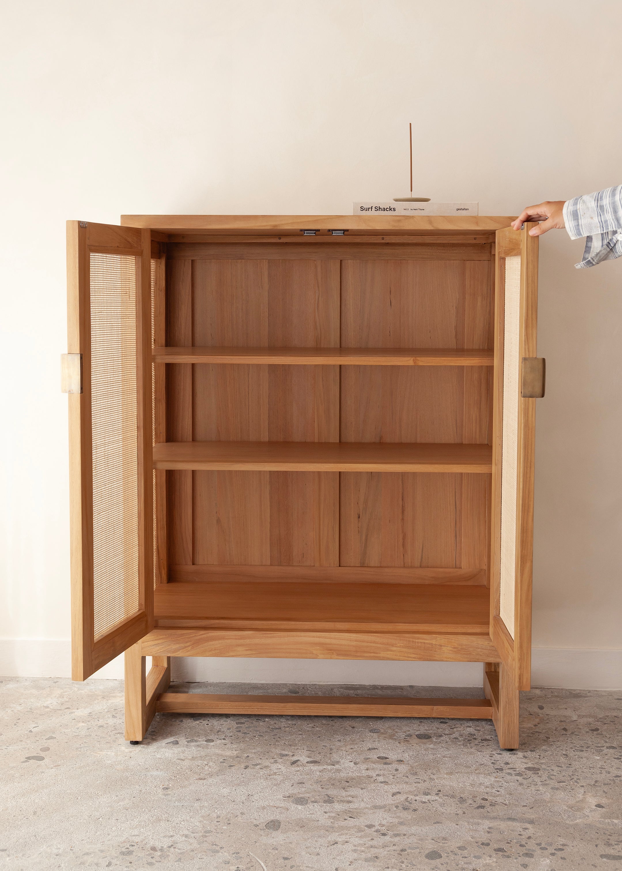 Alba Teak Cabinet / Natural