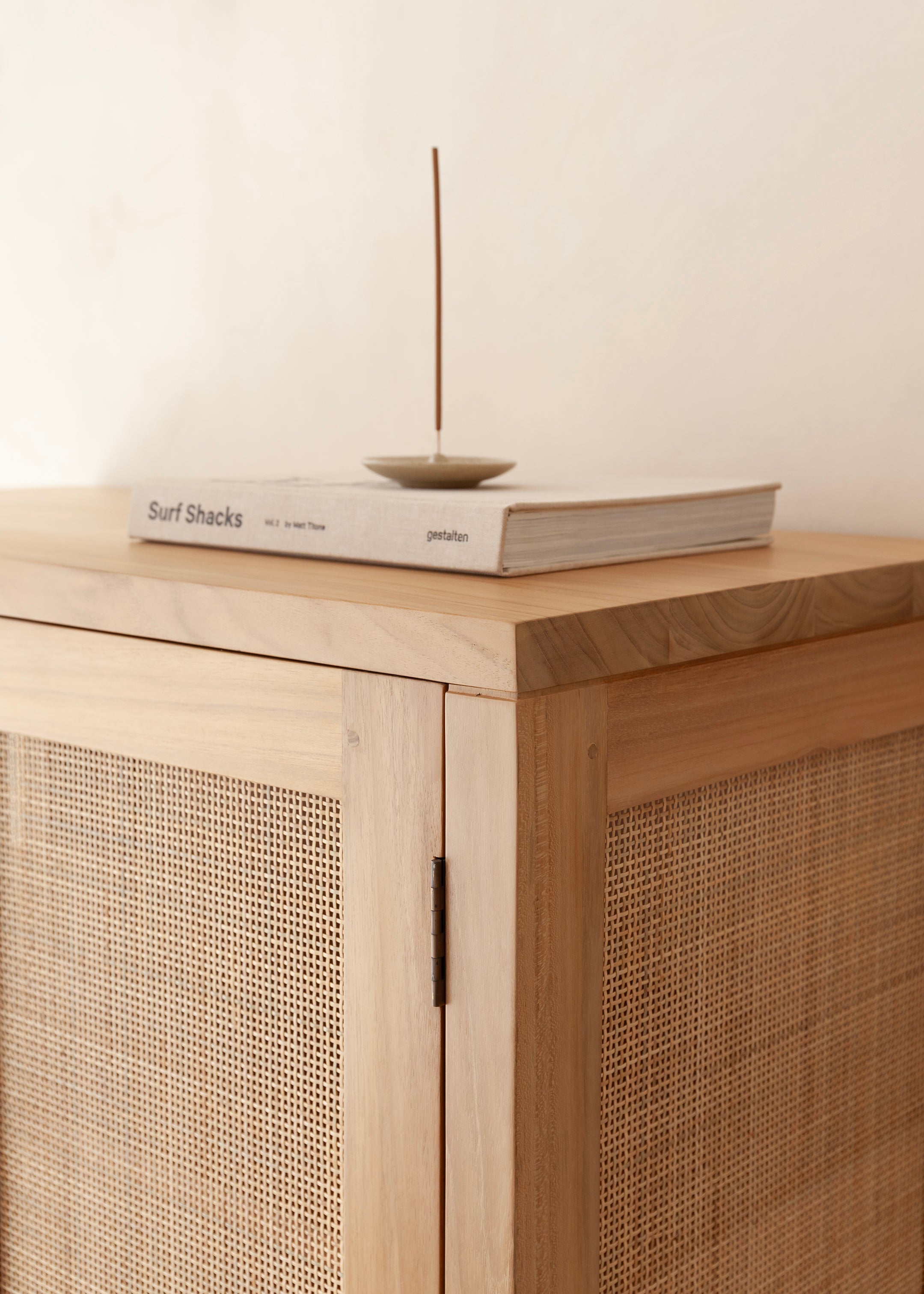 Alba Teak Cabinet / Natural