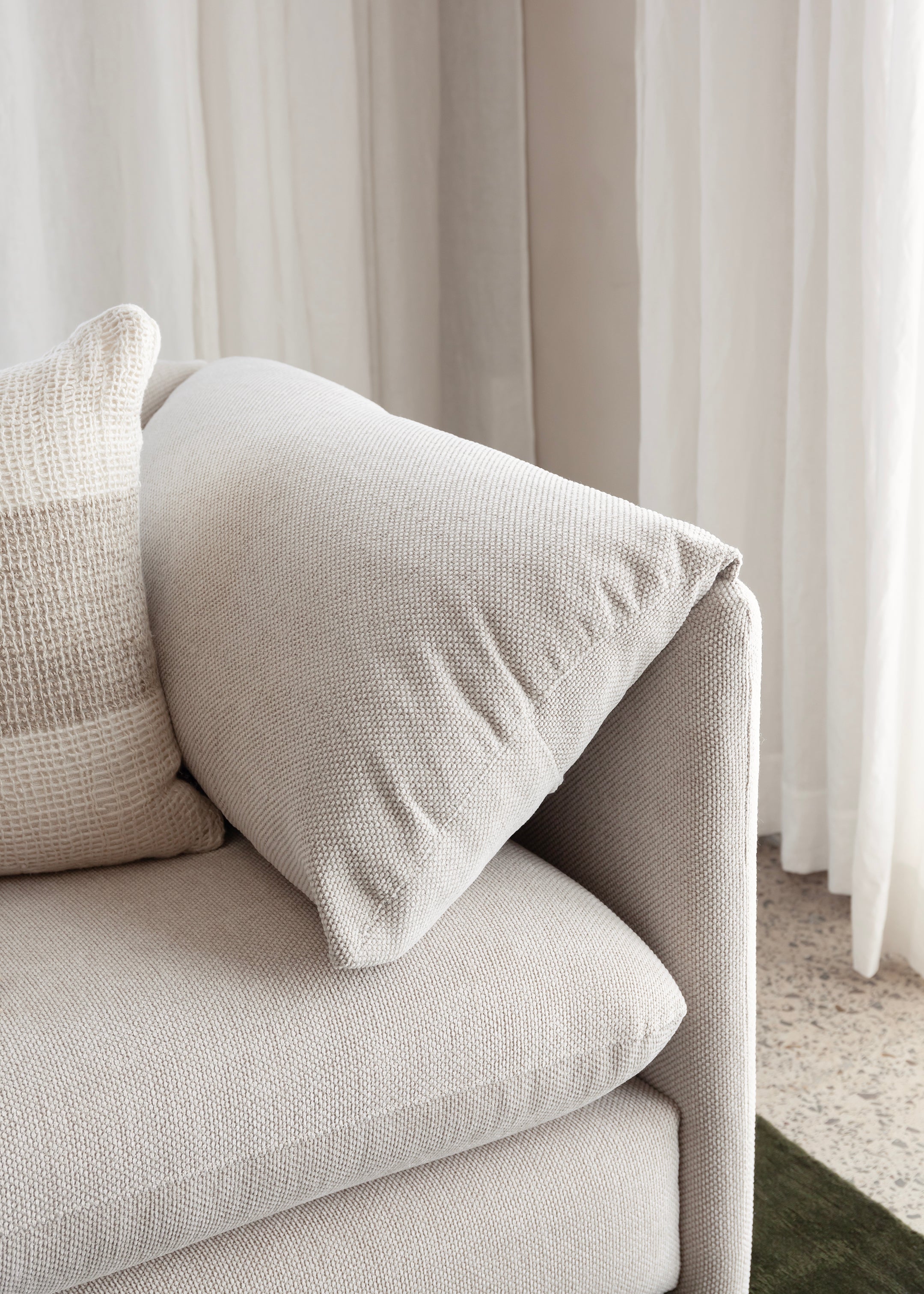 Arlo 3 Seater Sofa / Natural