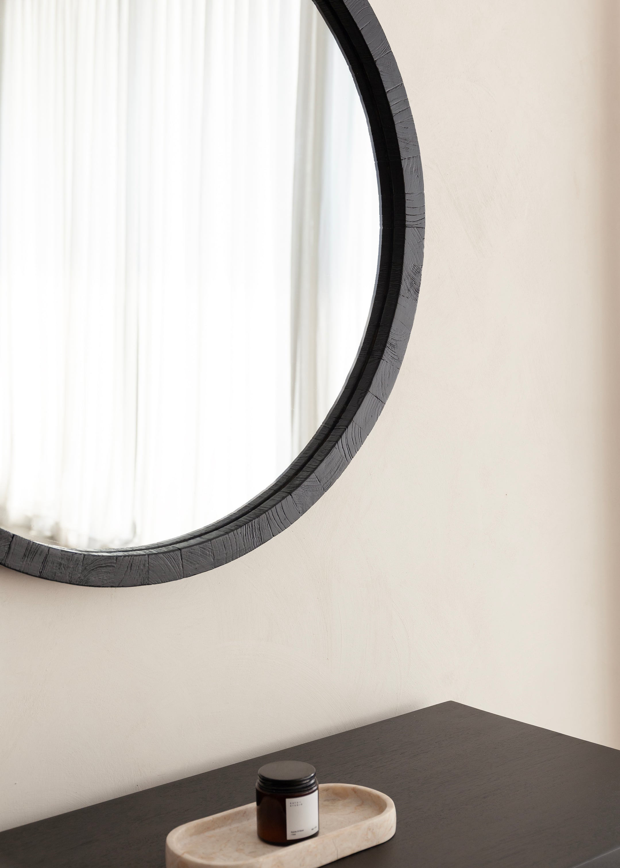 Aura Wall Mirror / Black