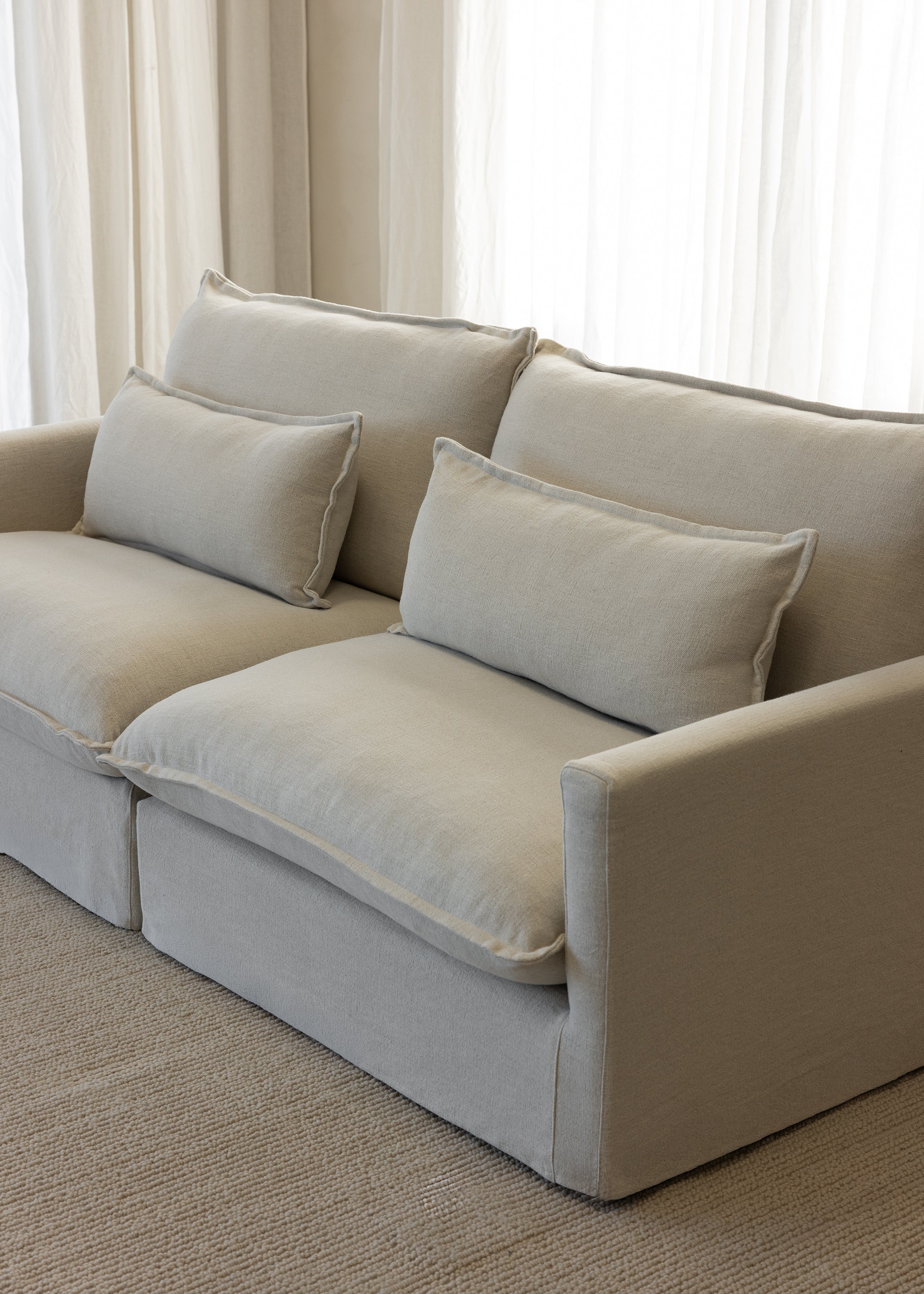 Benny Sectional Sofa / 2-Piece