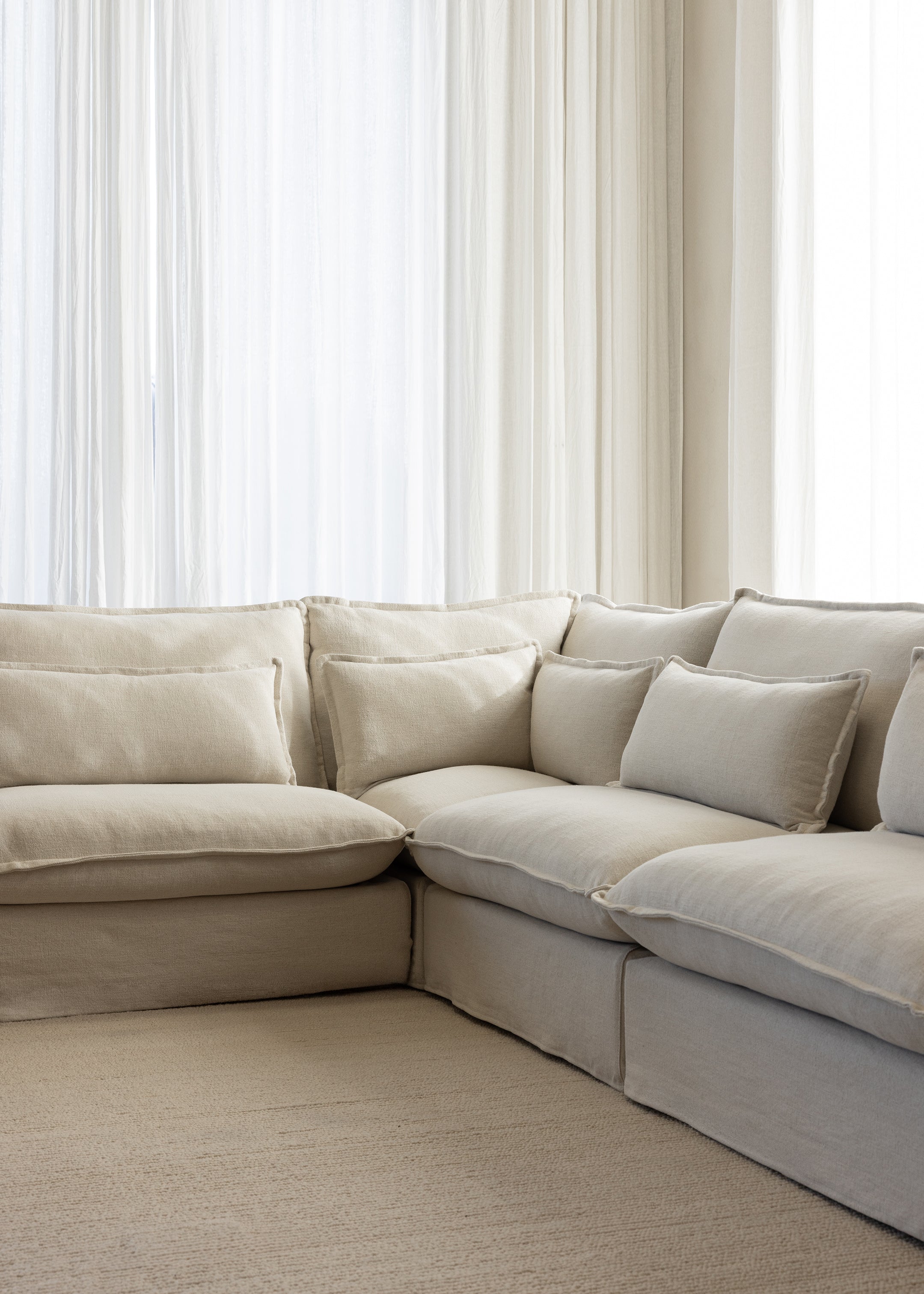 Benny Sectional Sofa / 5-Piece Corner