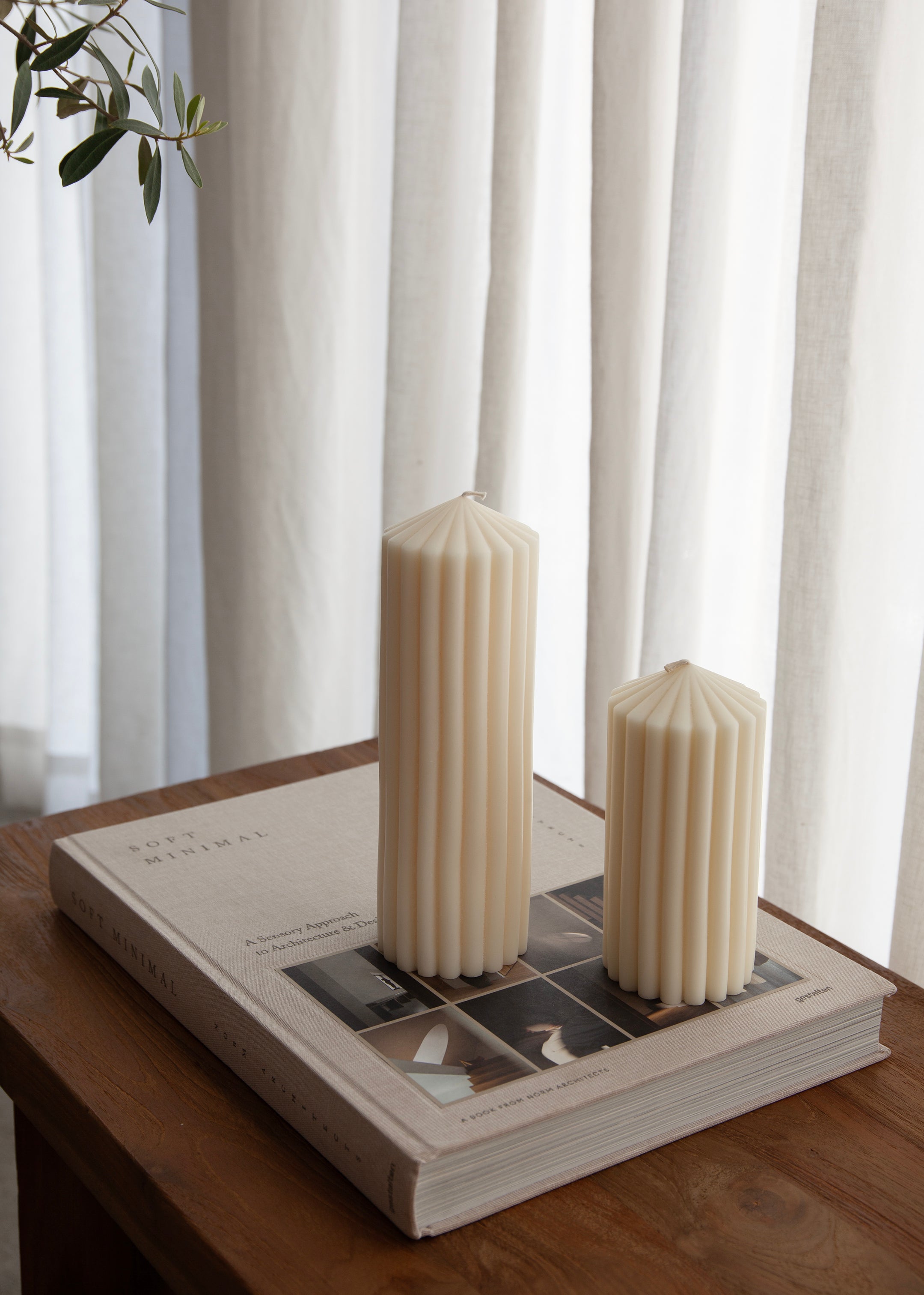 Cirque Pillar Candle / Ivory