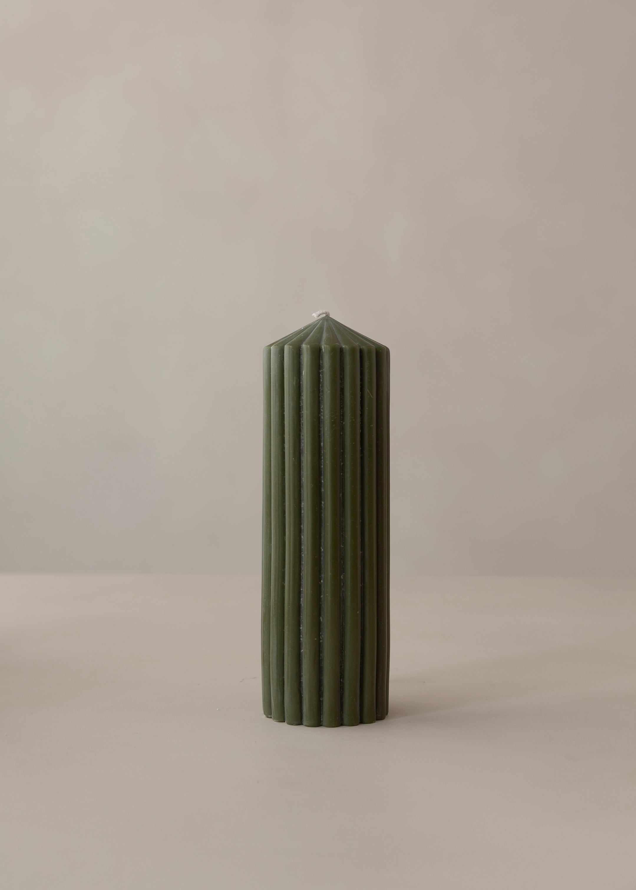 Cirque Pillar Candle / Olive