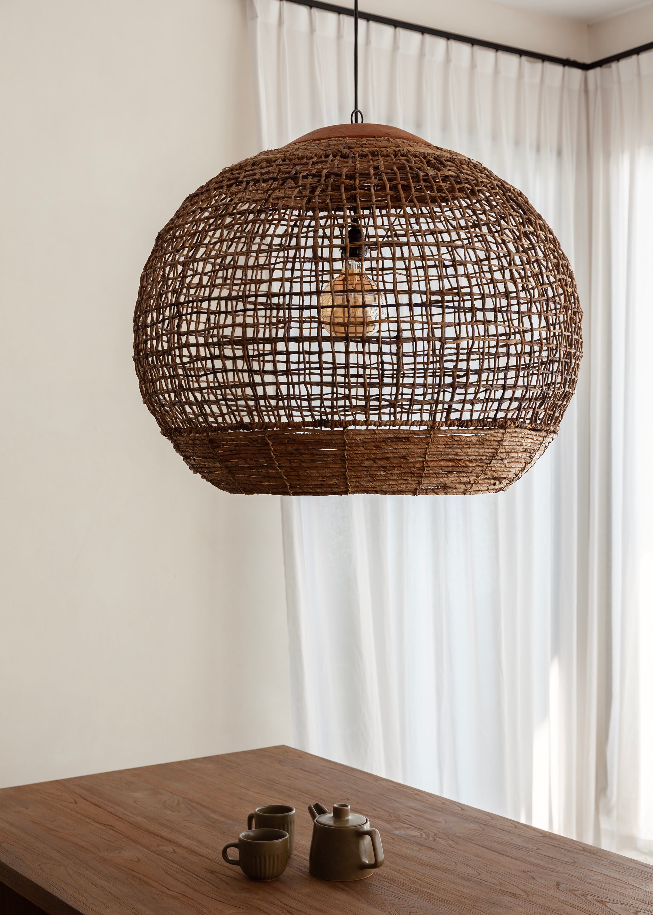 Cora Pendant