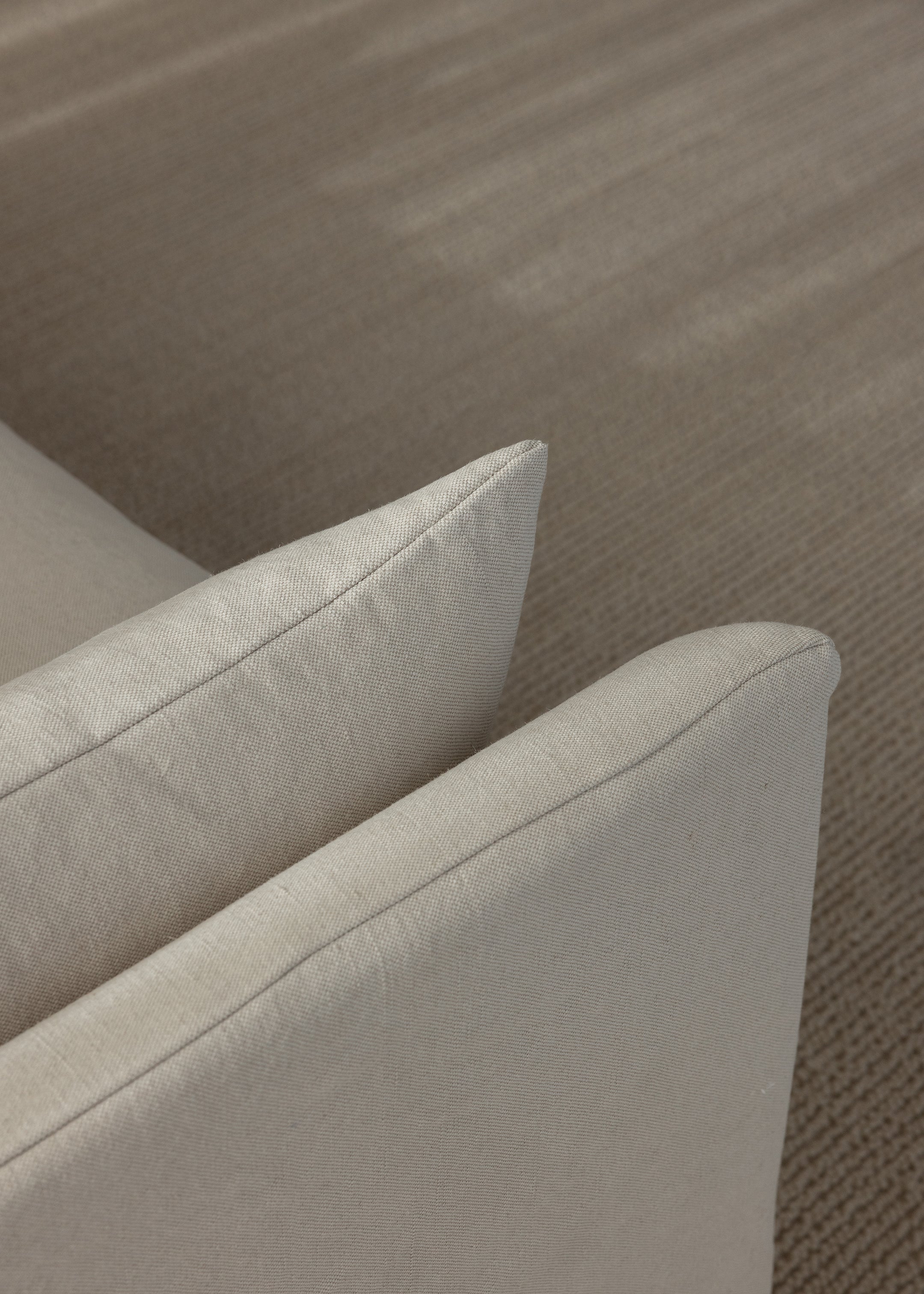 Celine Sofa / 2 Seater