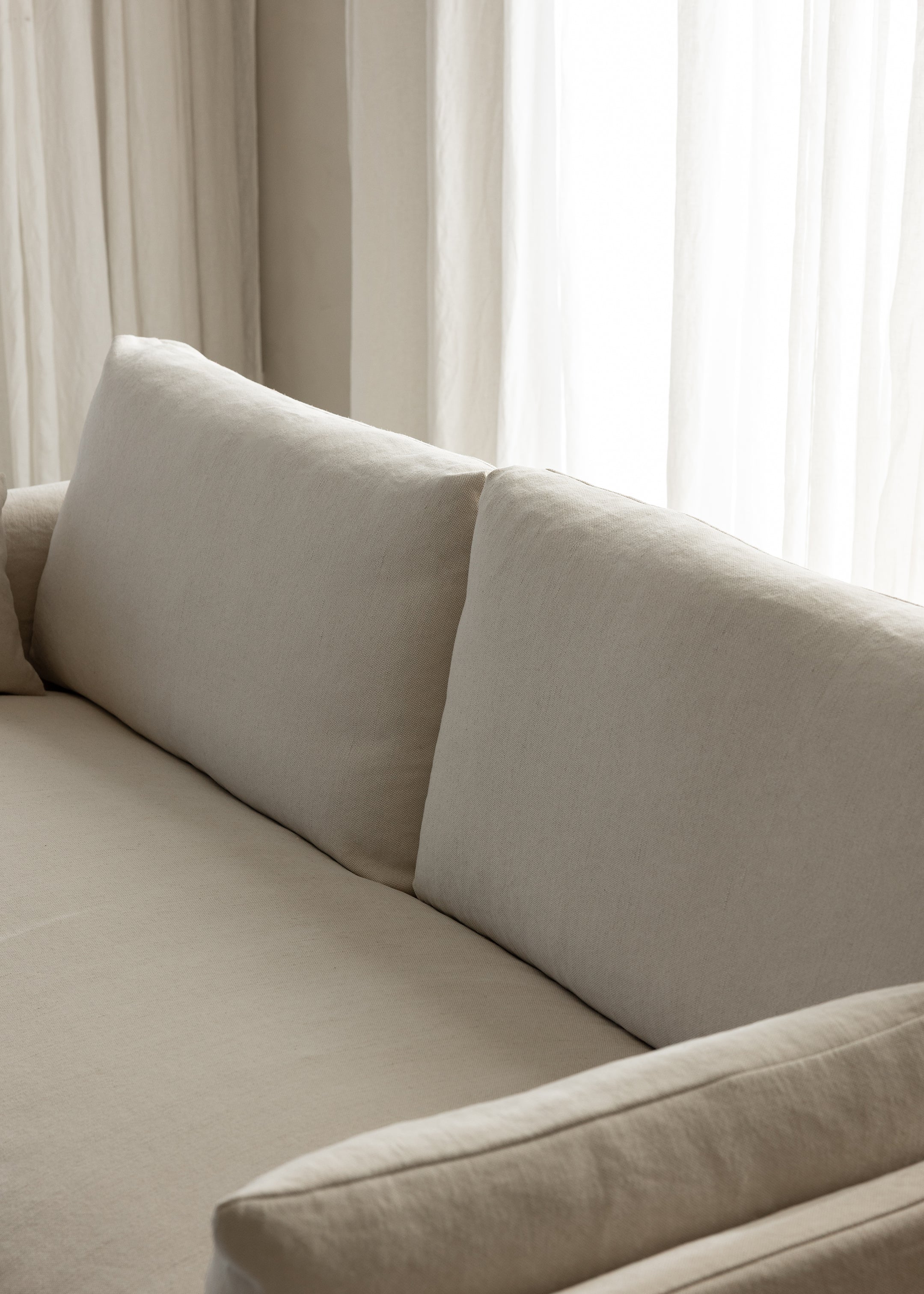 Celine Sofa / 3 Seater