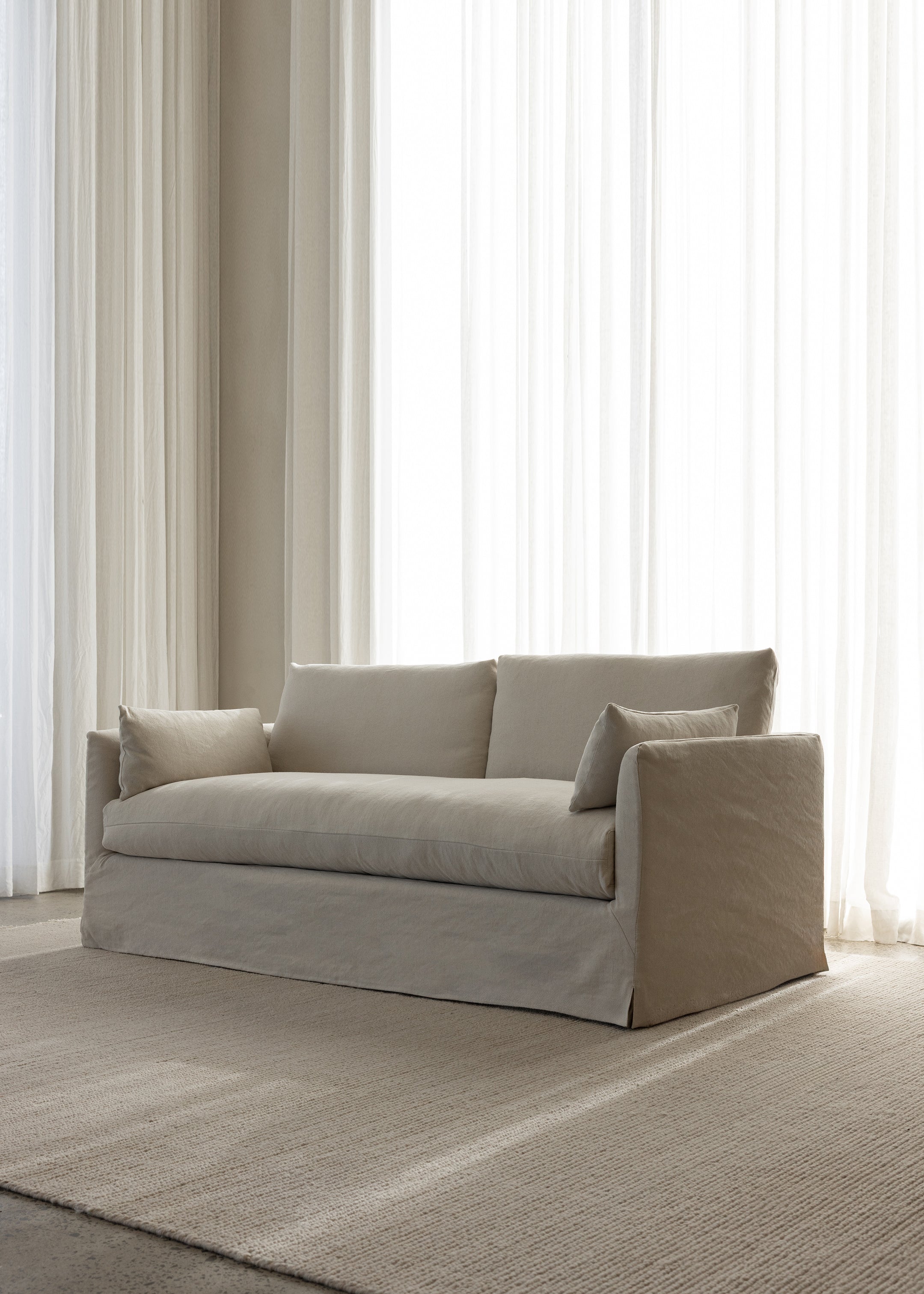 Celine Sofa / 3 Seater