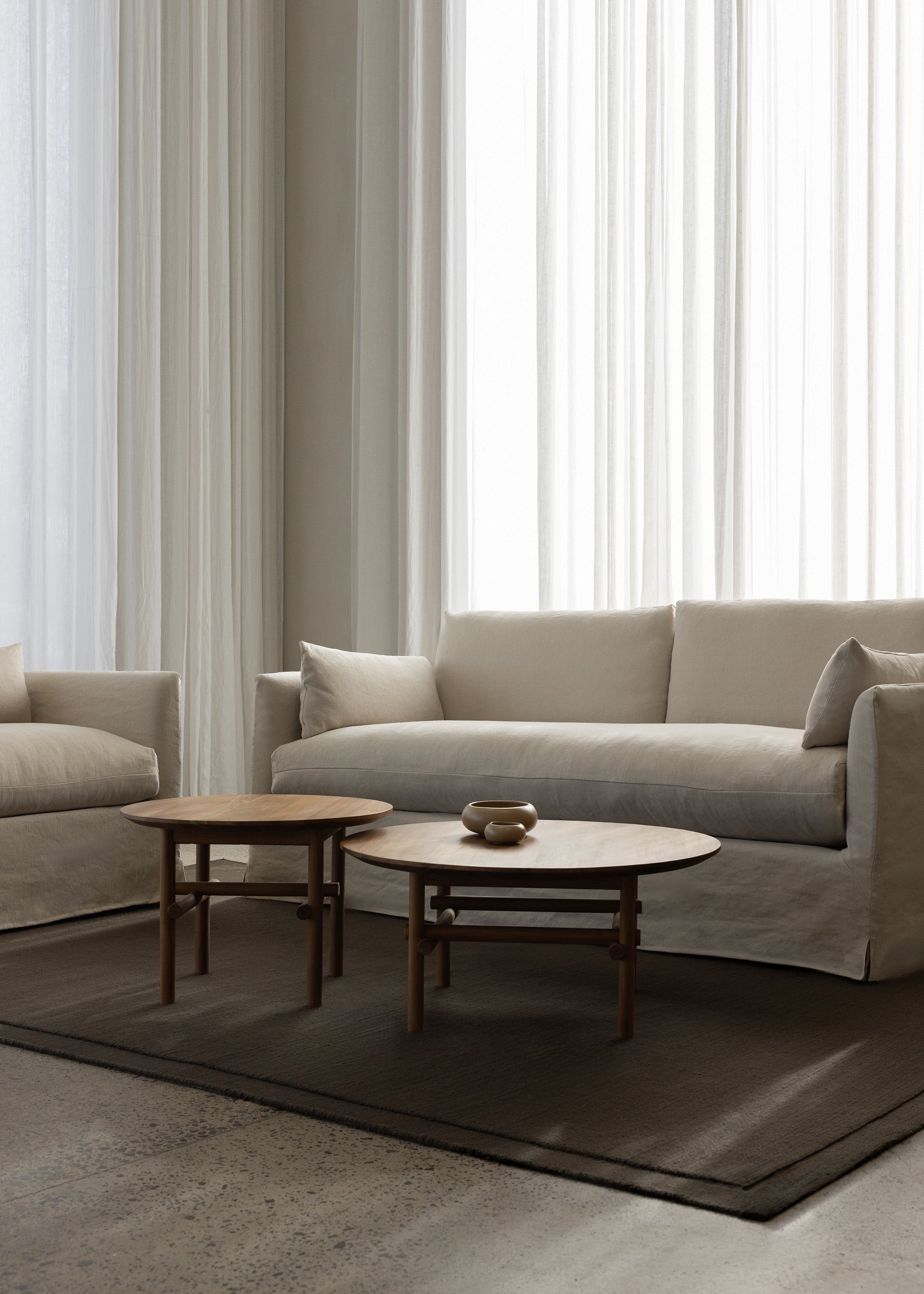Celine Sofa / 3 Seater