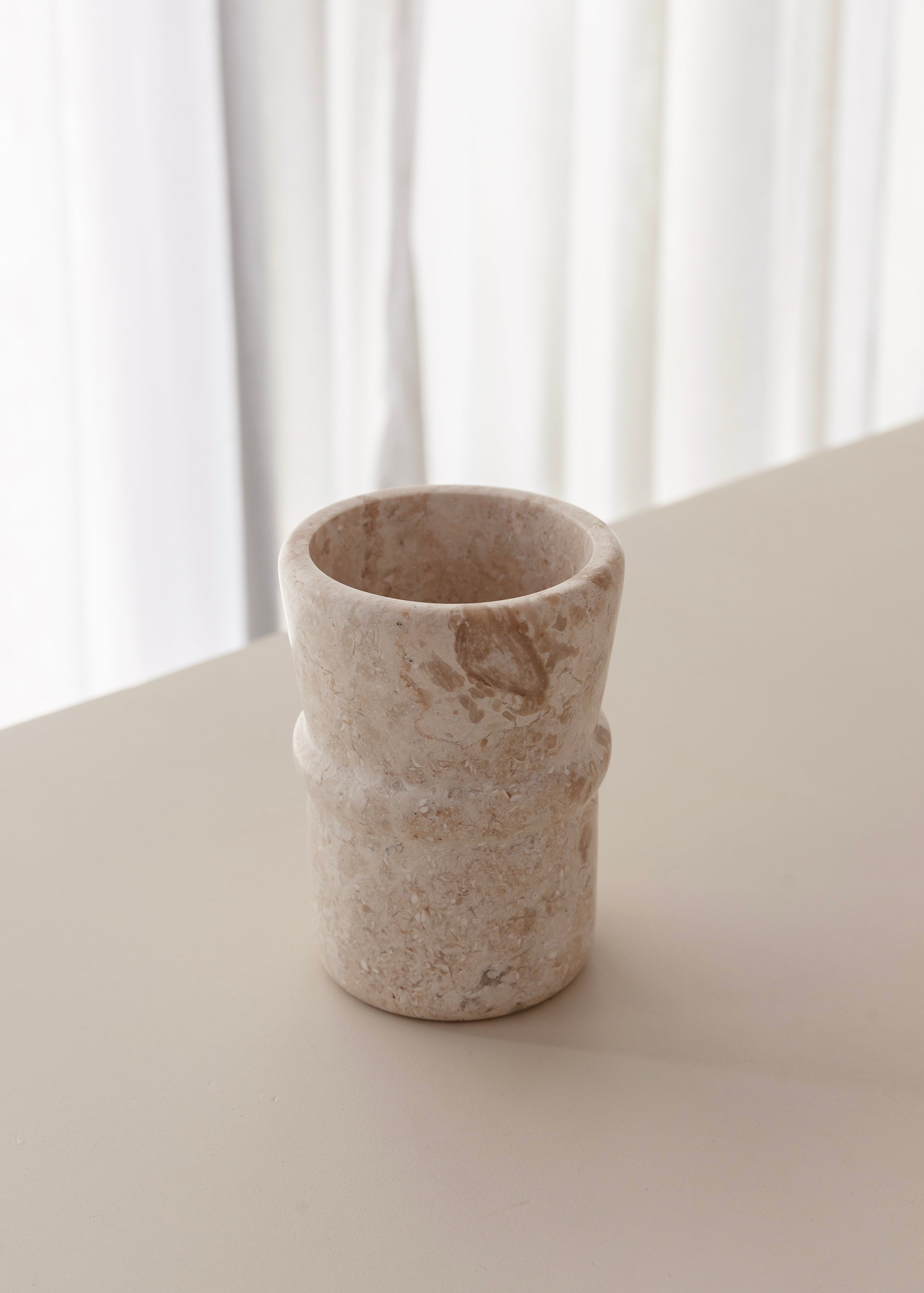 Della Marble Vessel / Cream