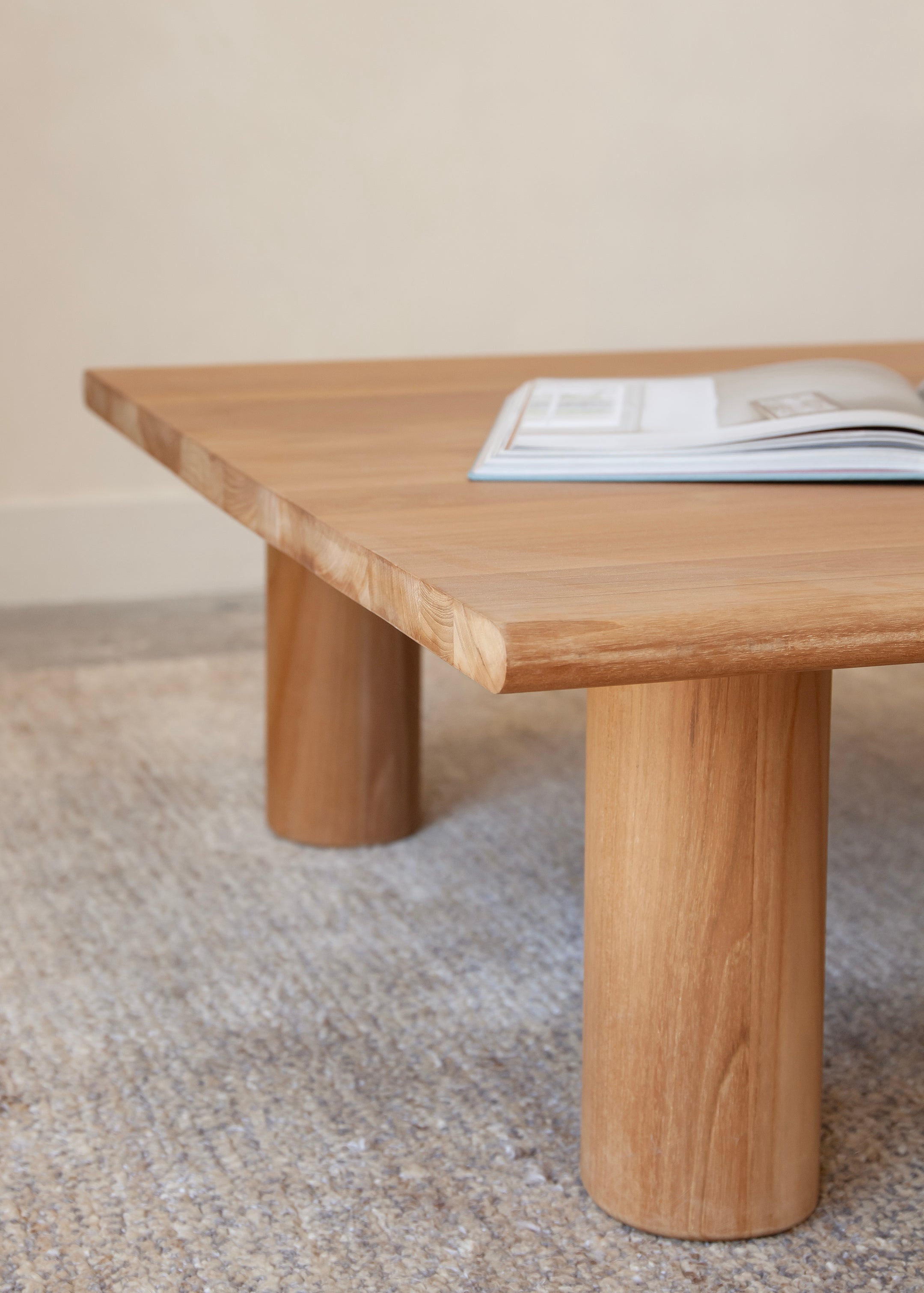 Dillon Coffee Table / Natural
