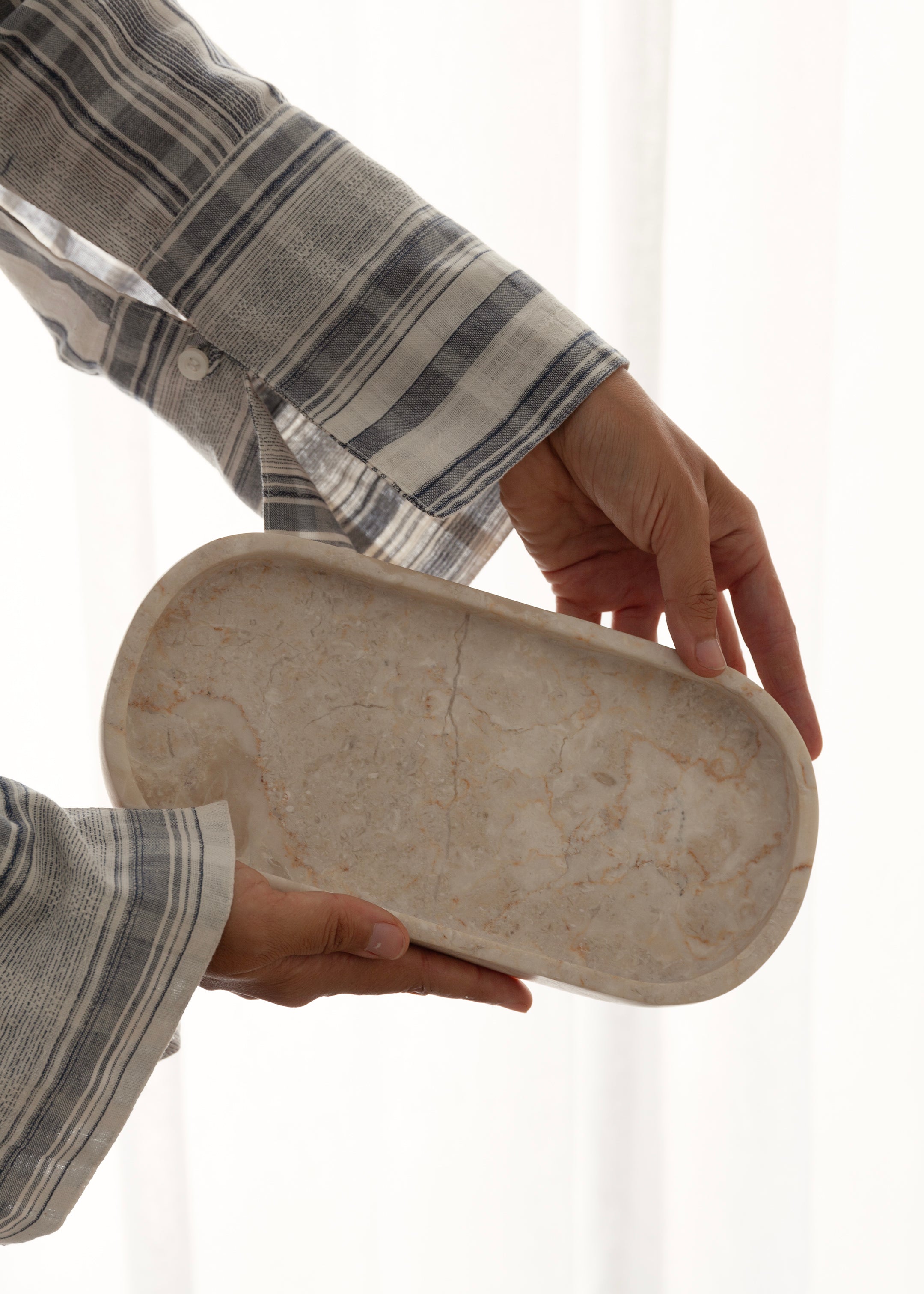 Eka Marble Tray / Cream