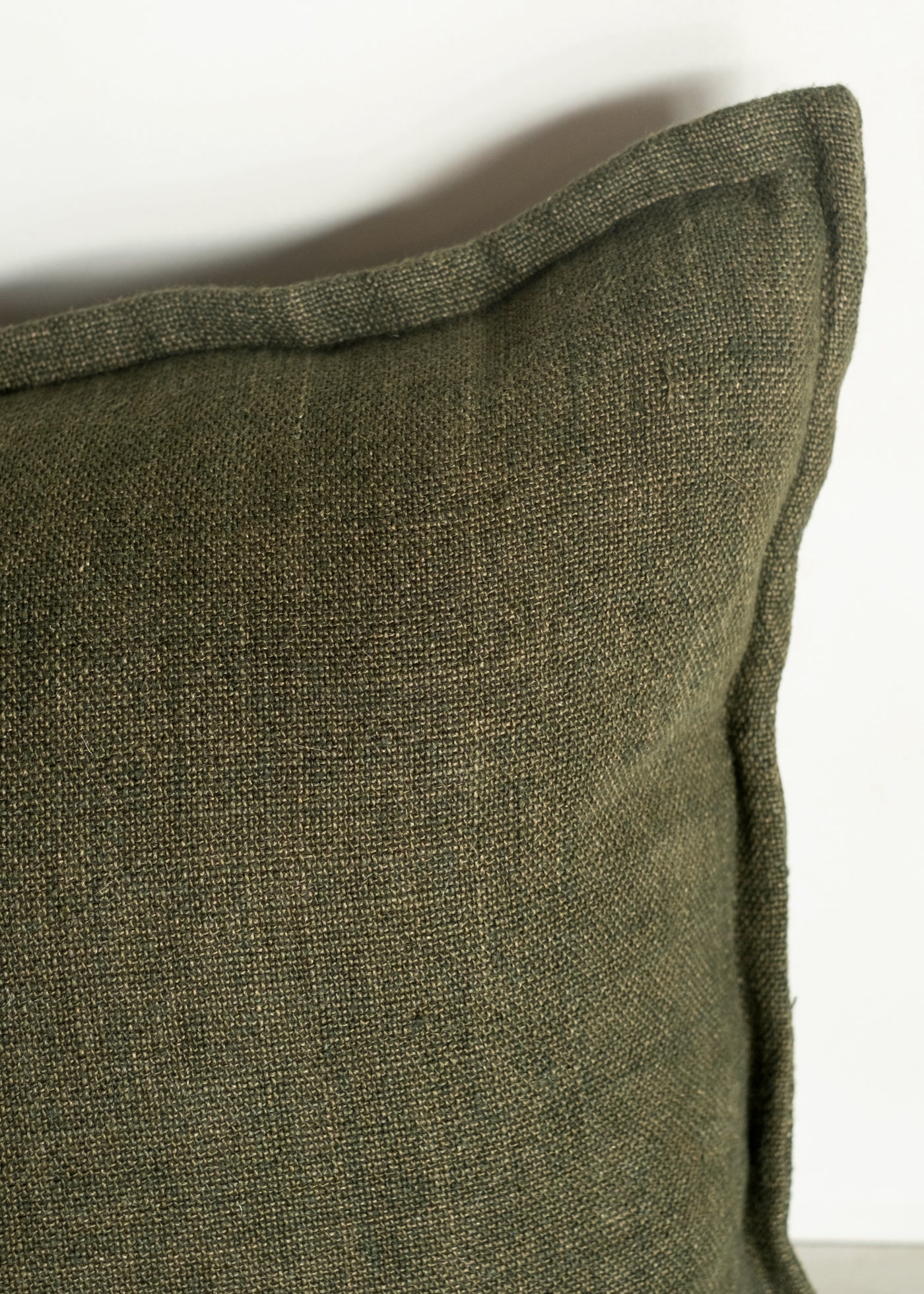 Flaxmill Lodge Cushion / Winter Moss