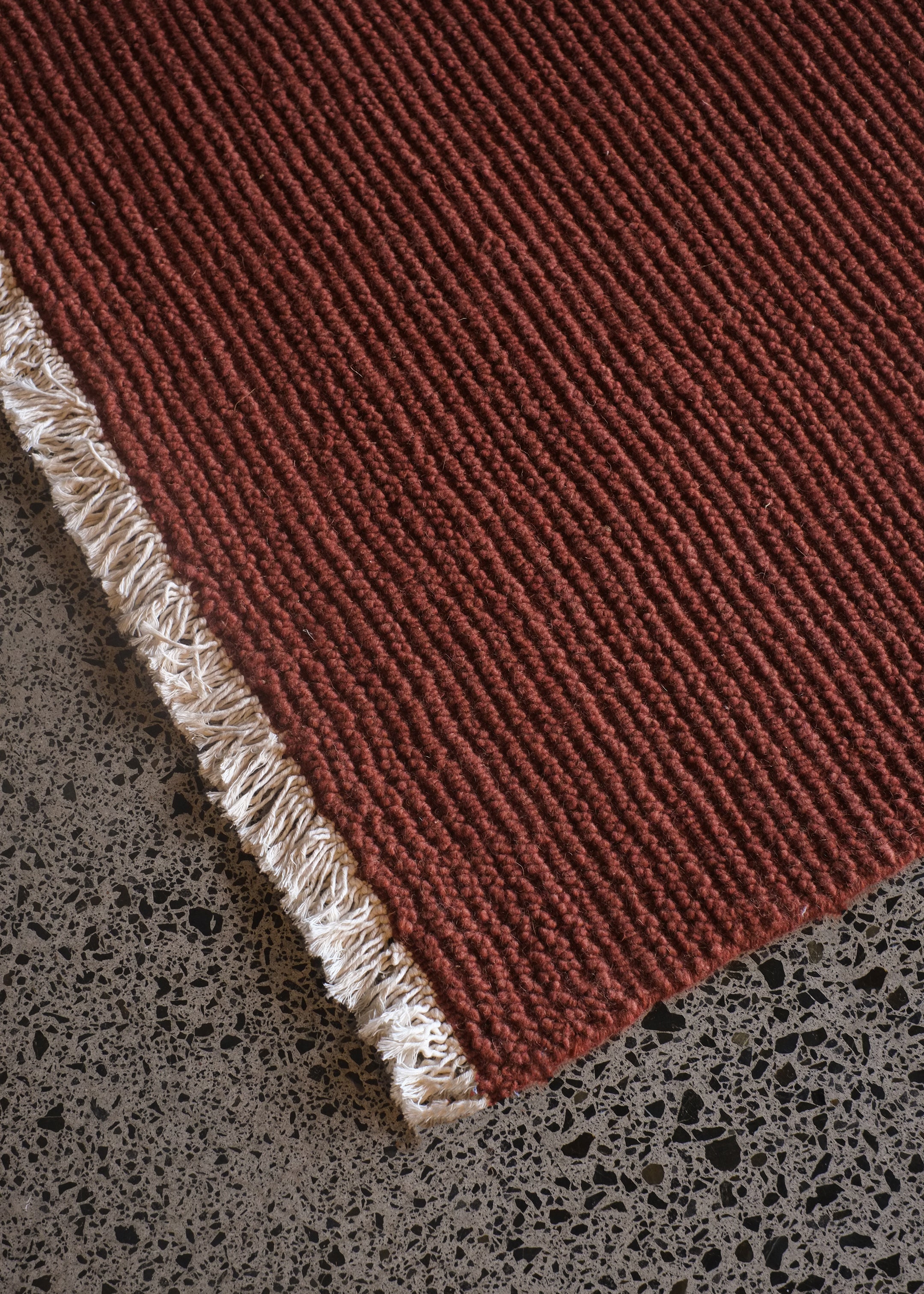 Fabien Floor Rug / Ember