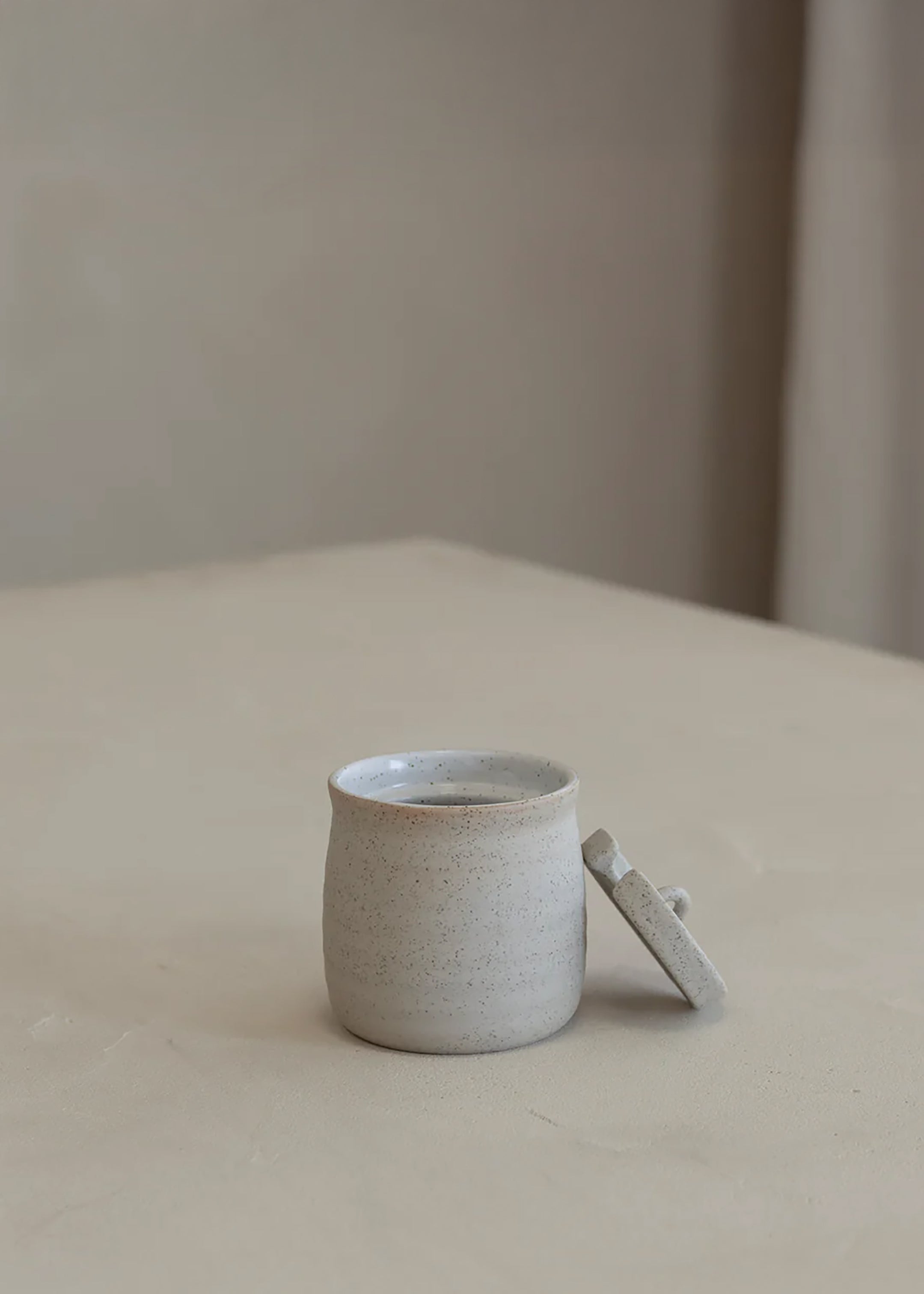 Garden To Table Sugar Bowl / White & Clay