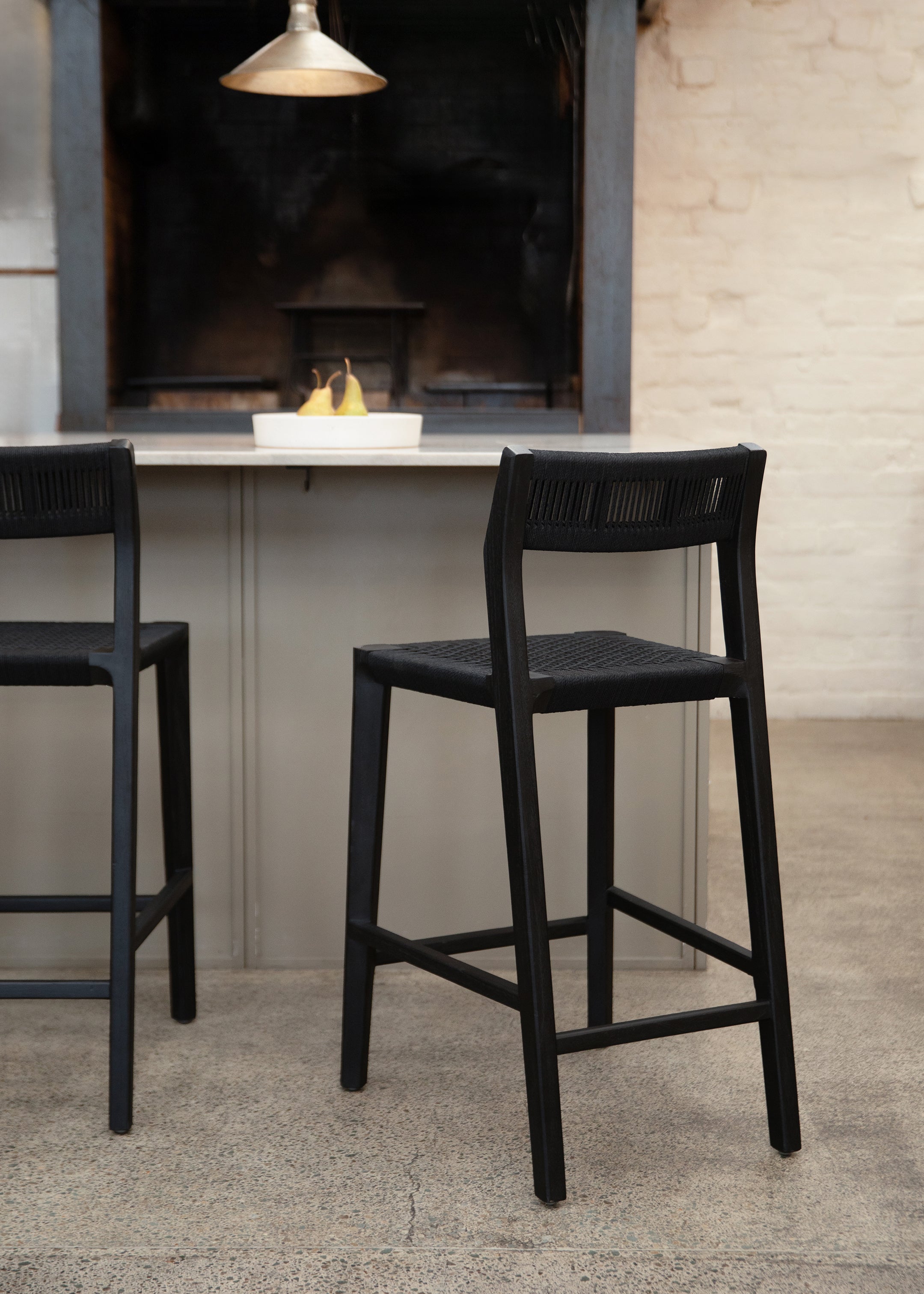 Glide Luxe Stool / Black Loom