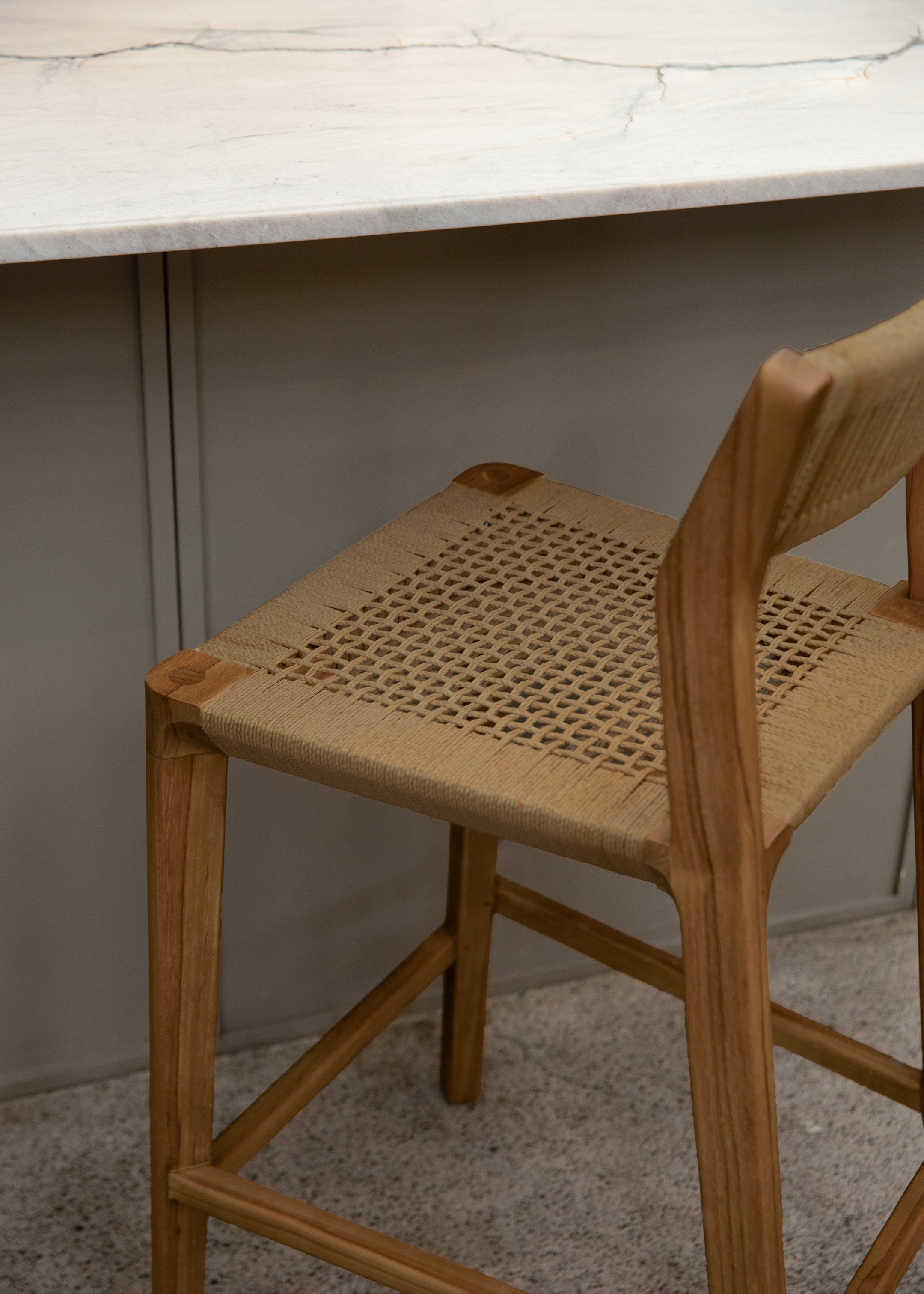 Glide Luxe Stool / Natural Loom