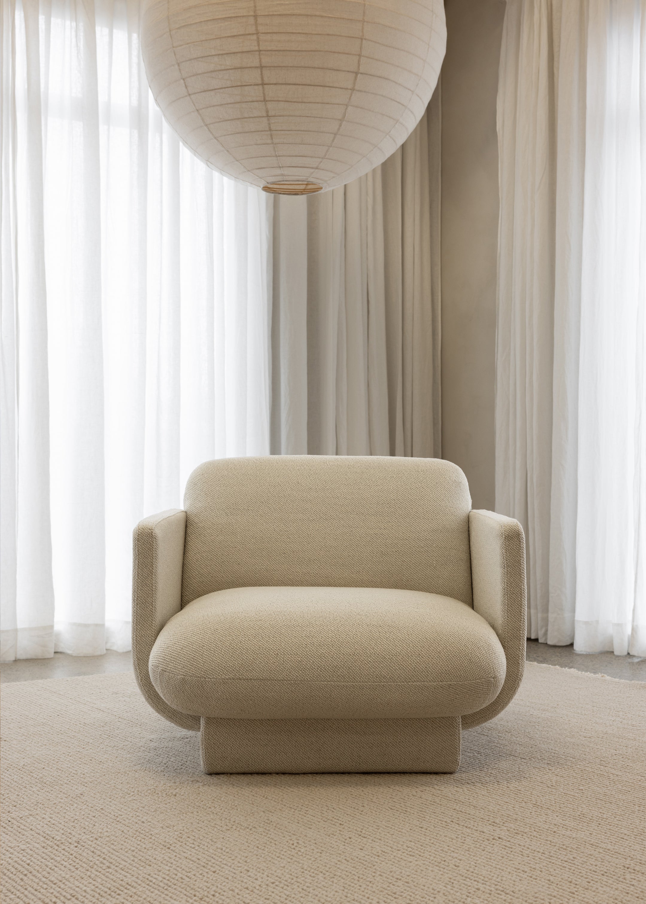 Ivy Armchair / Natural