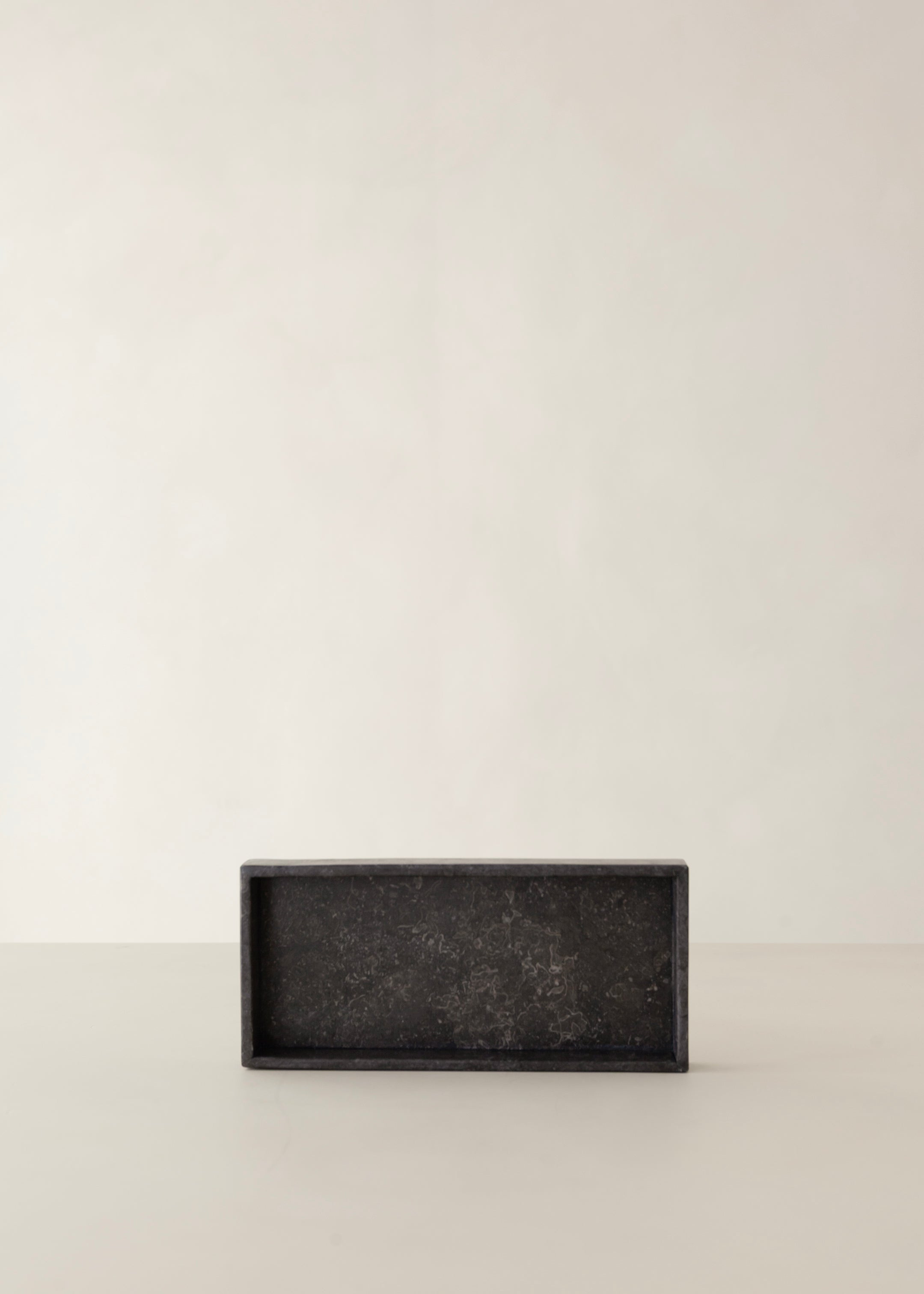 Jiro Marble Tray / Black