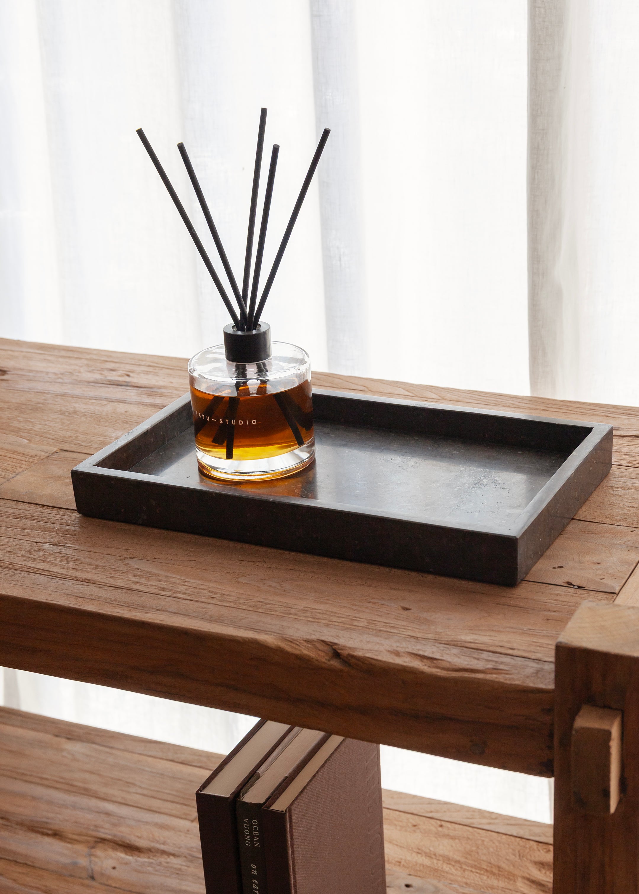Jiro Marble Tray / Black