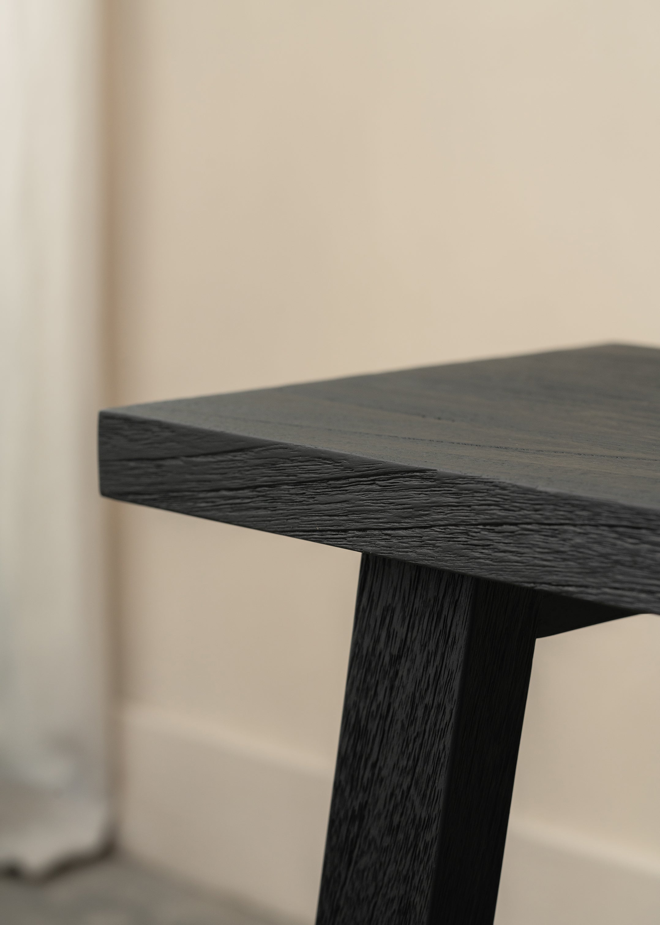 Jacob Bench / Black