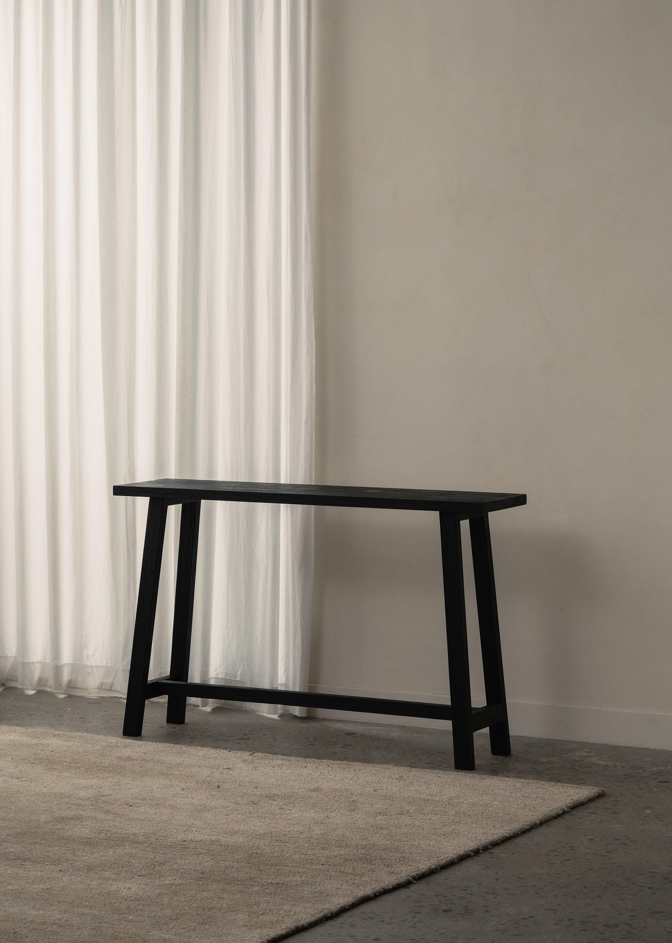 Jenna Console / Black