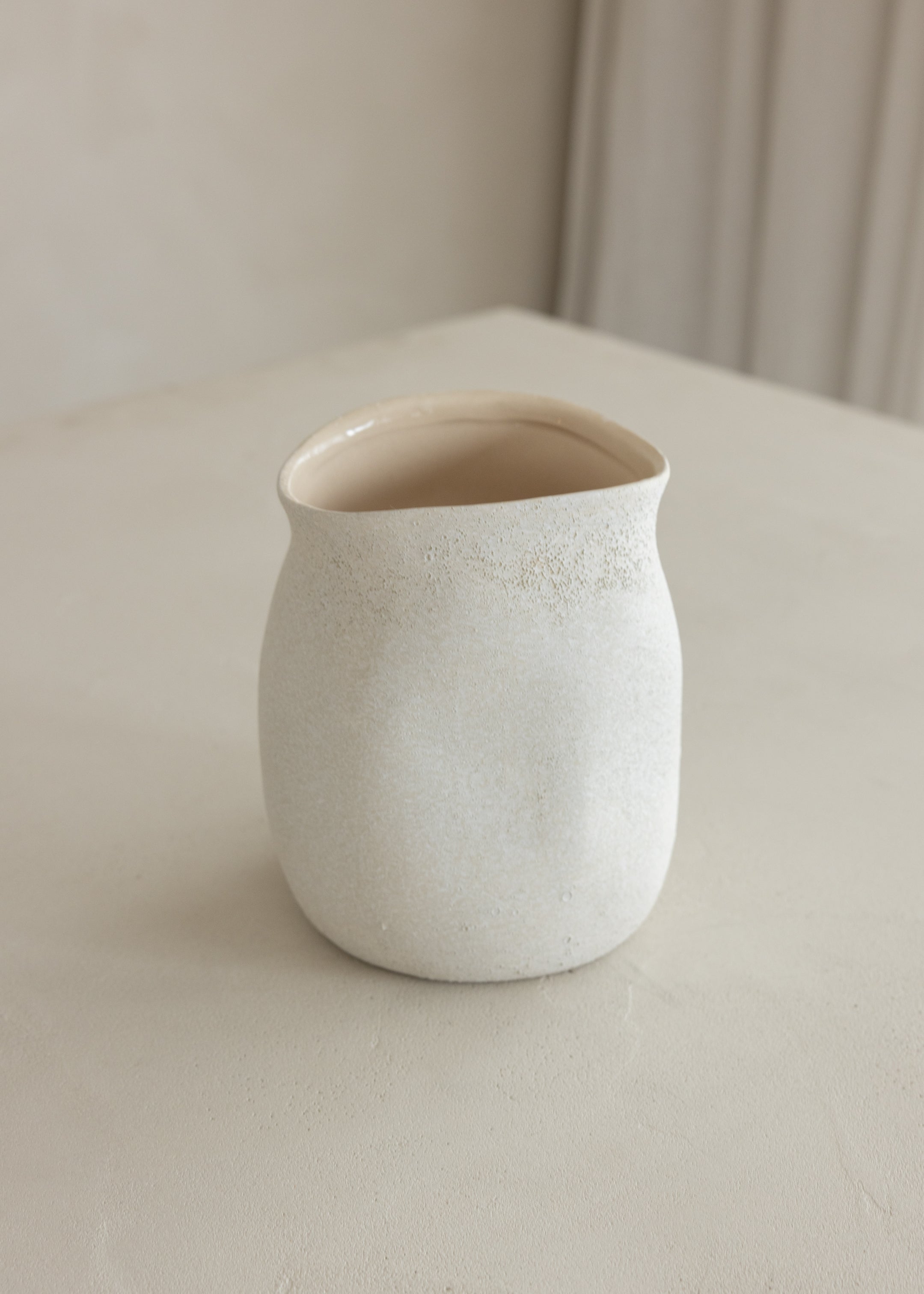 Maliah Tall Pot