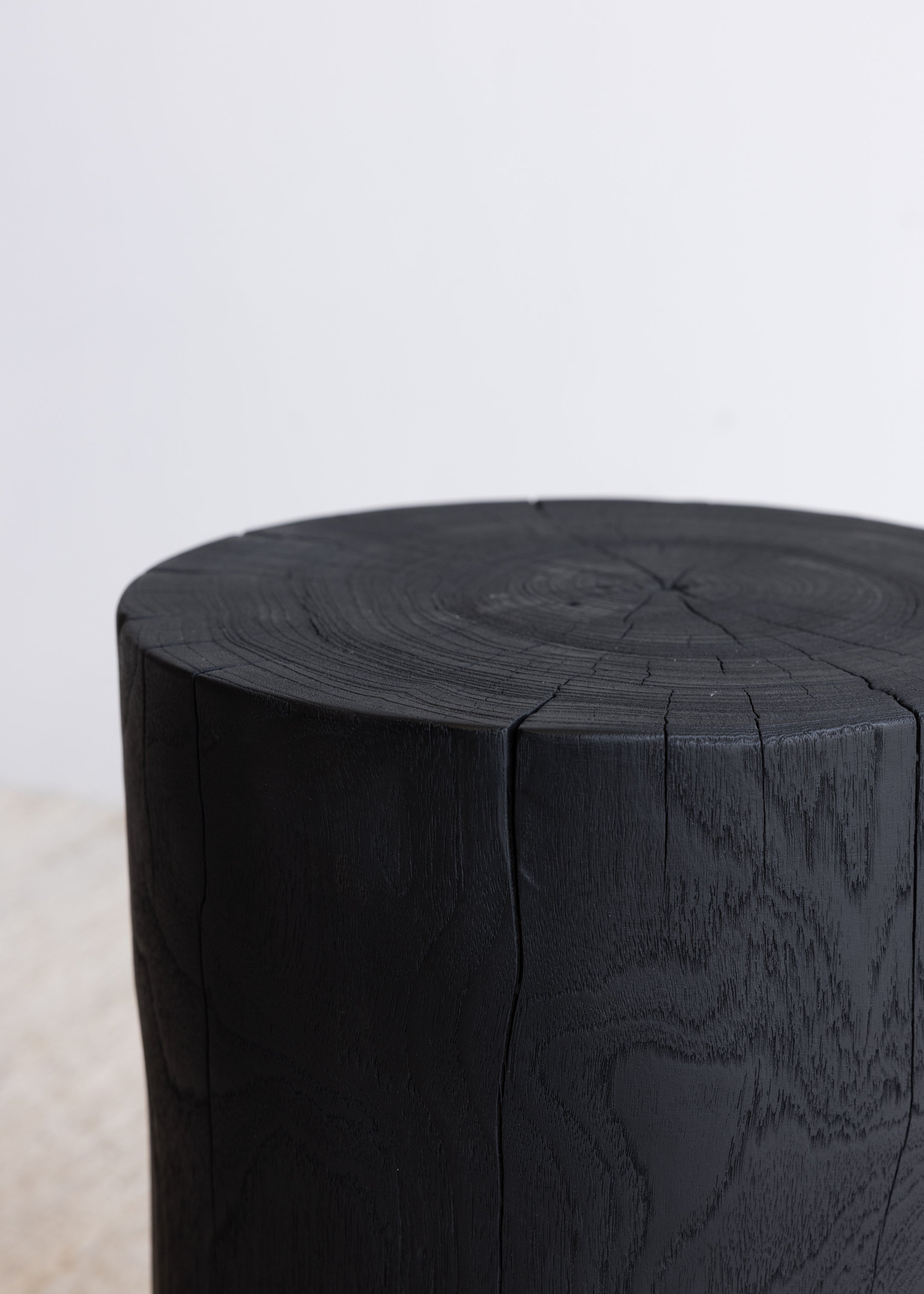 Luna Stump / Black