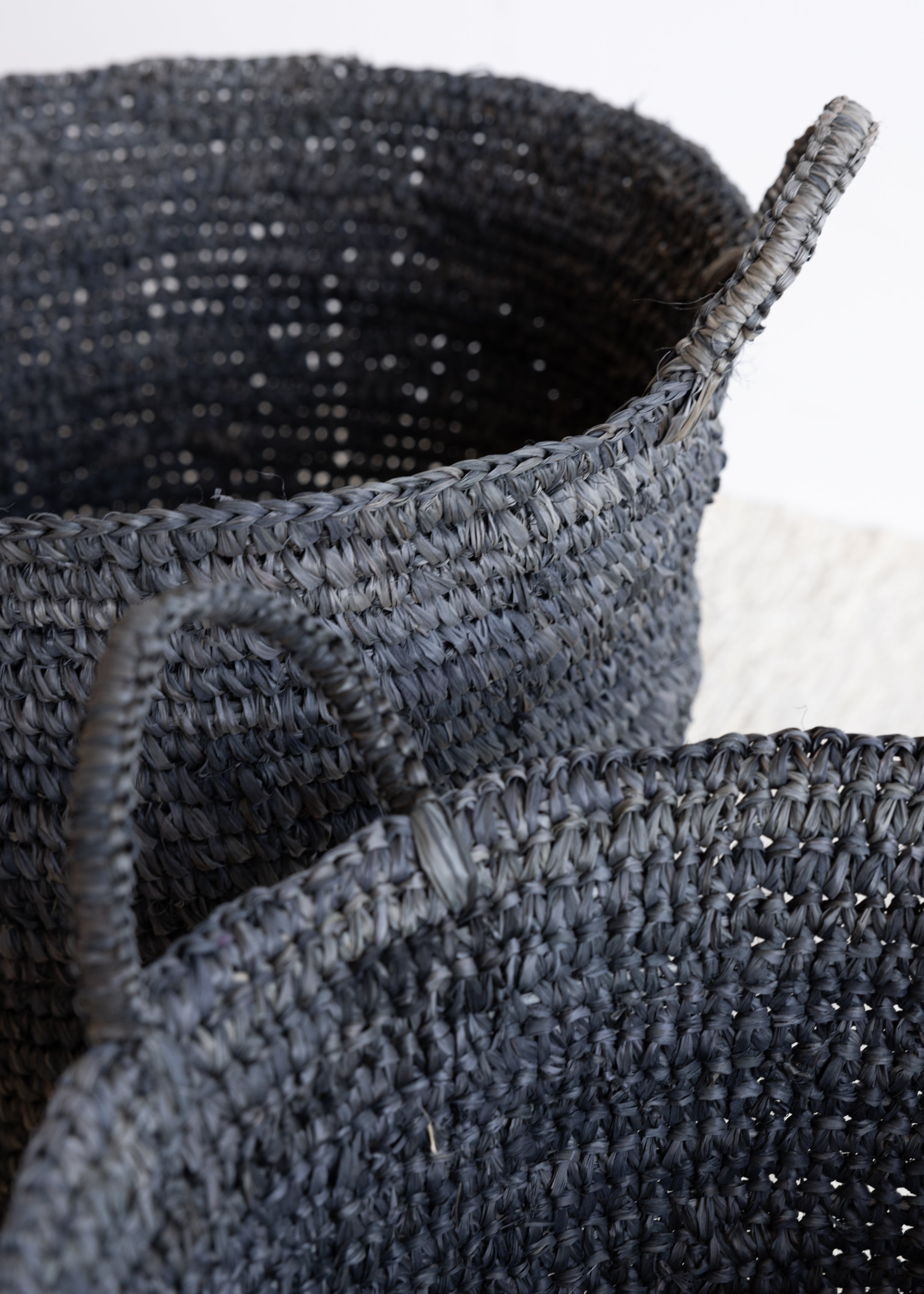 Elsa Sisal Basket Set Of 2 / Charcoal