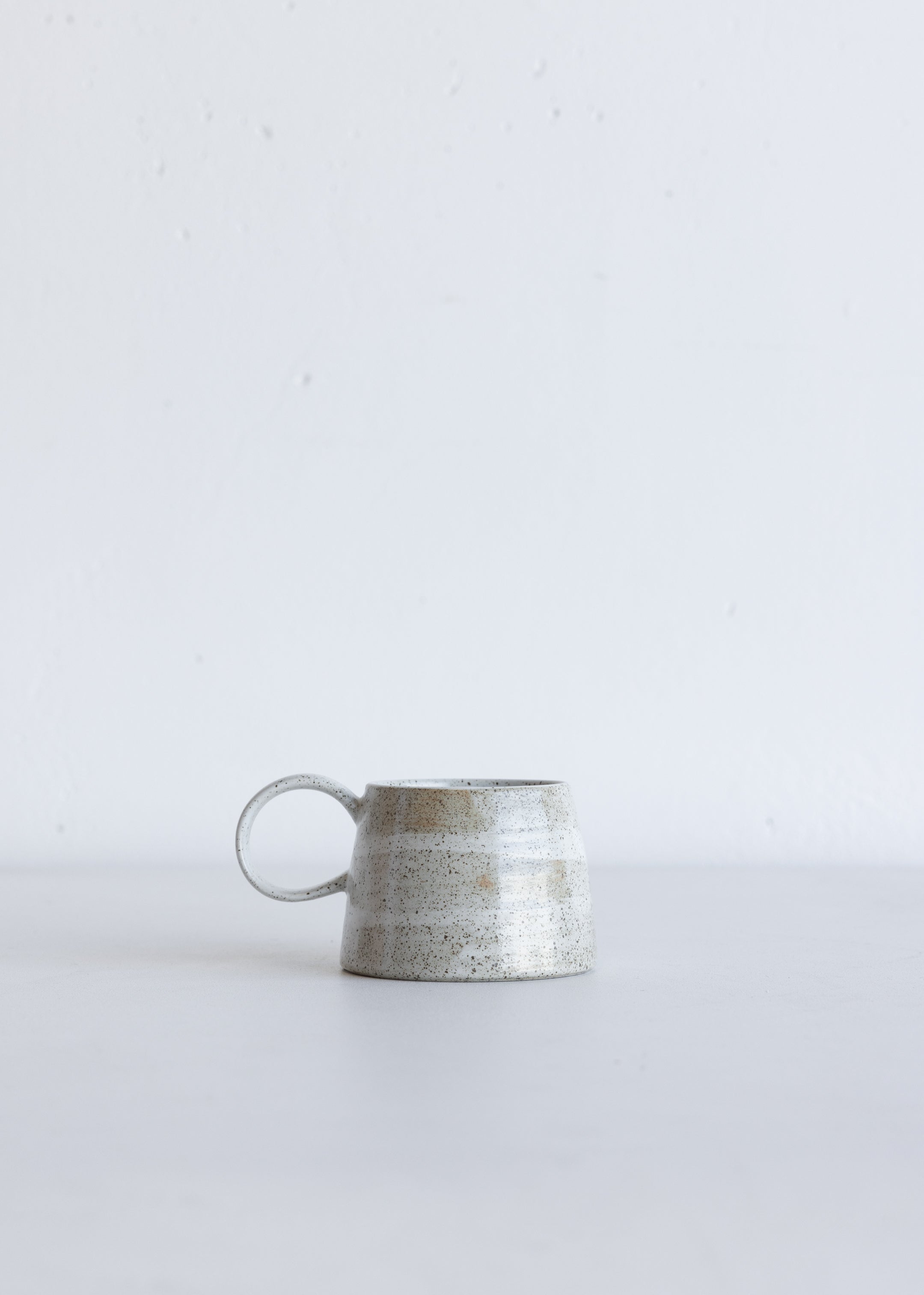 Ceylon Large Handled Mug / White