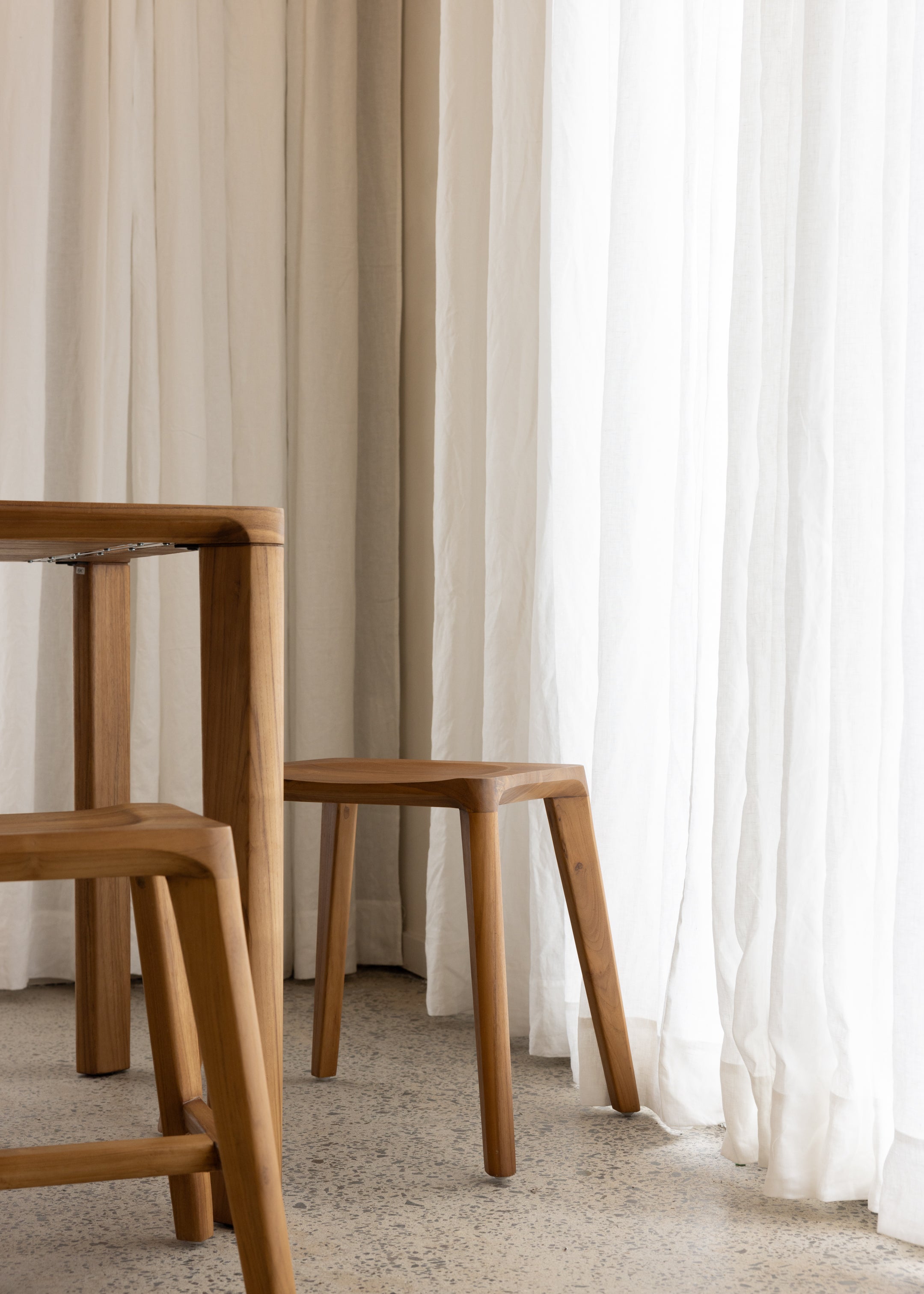 Glide Low Stool / Natural