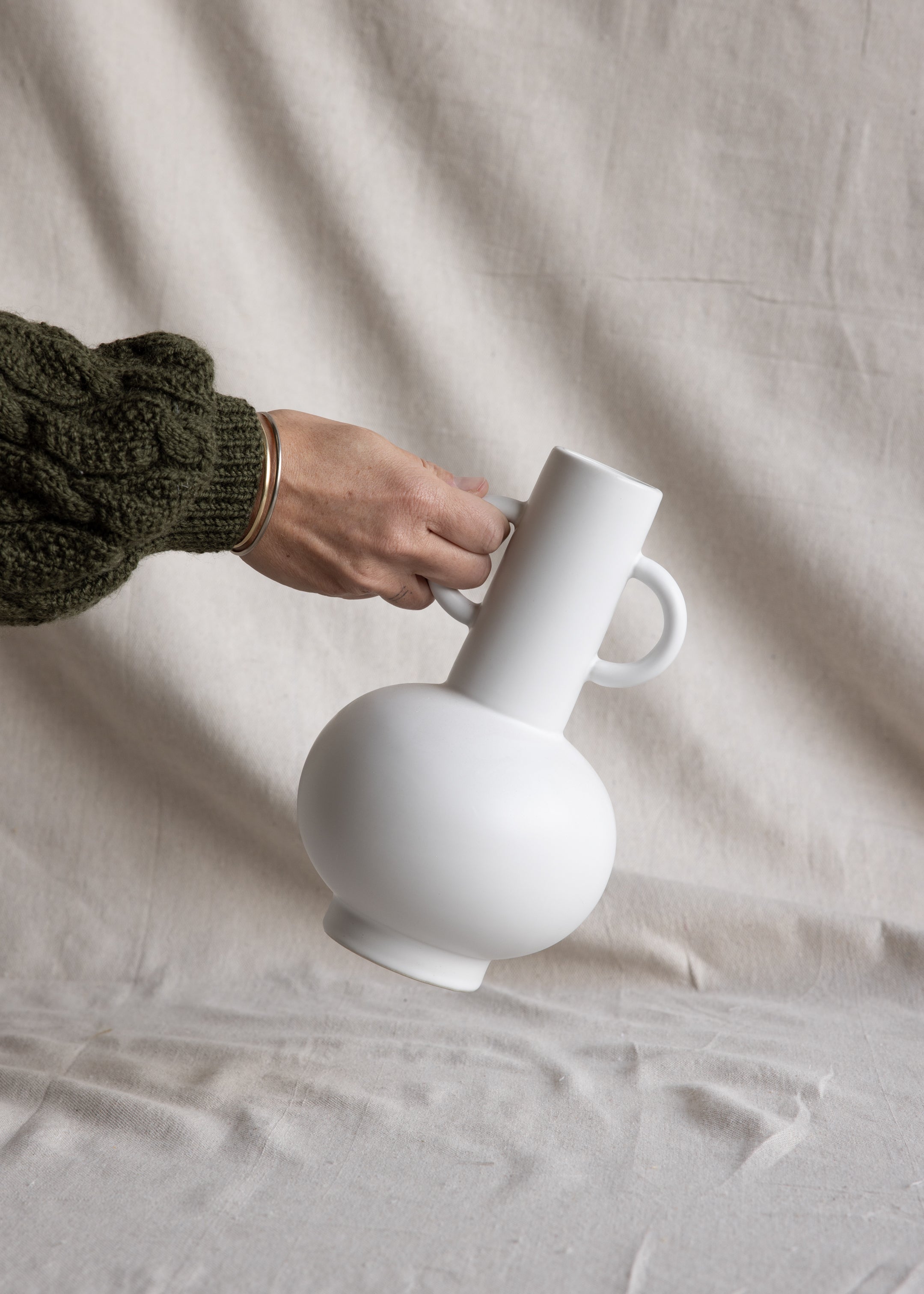 Louis Vase Large / White