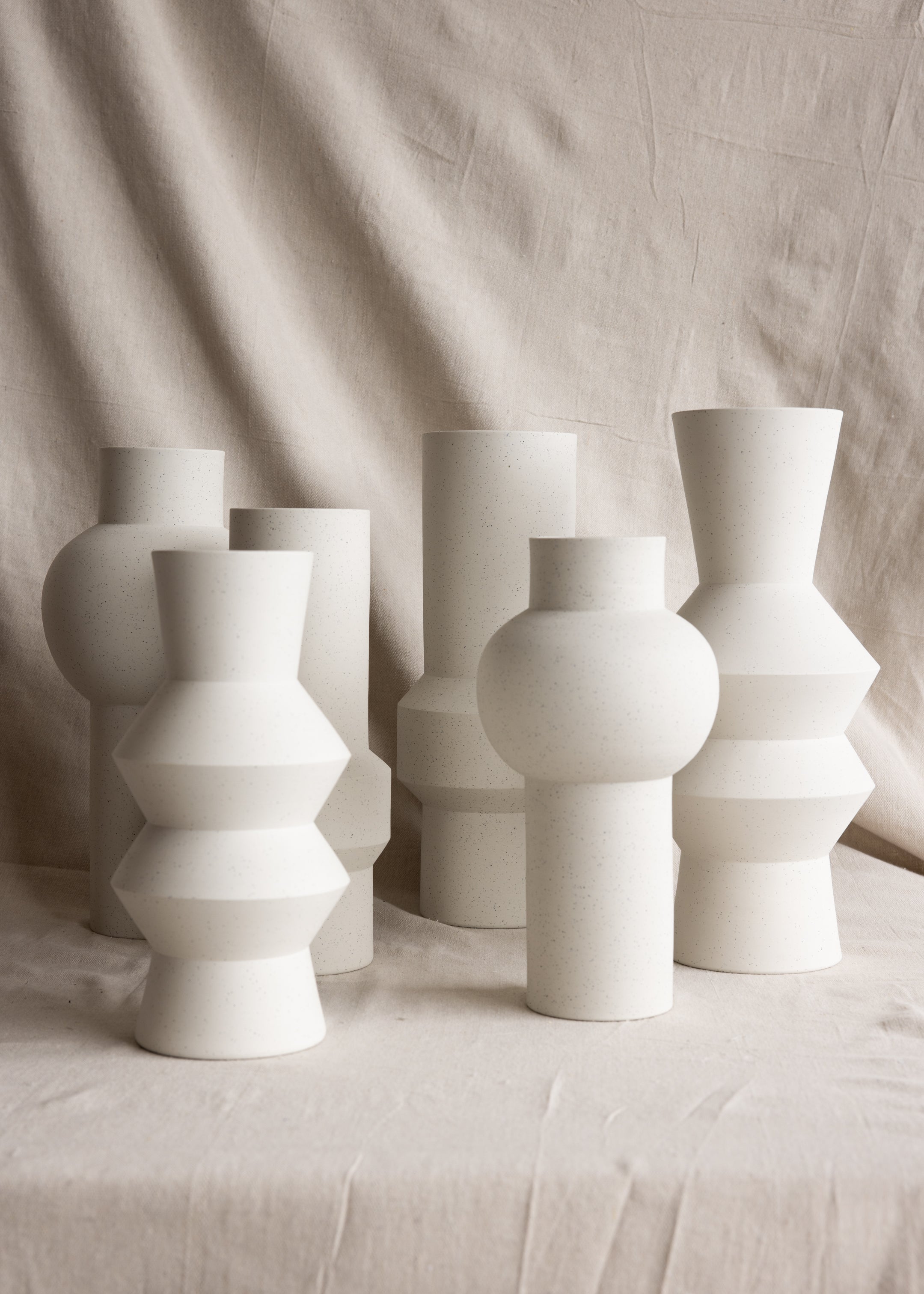 Monk Vase Medium / Natural