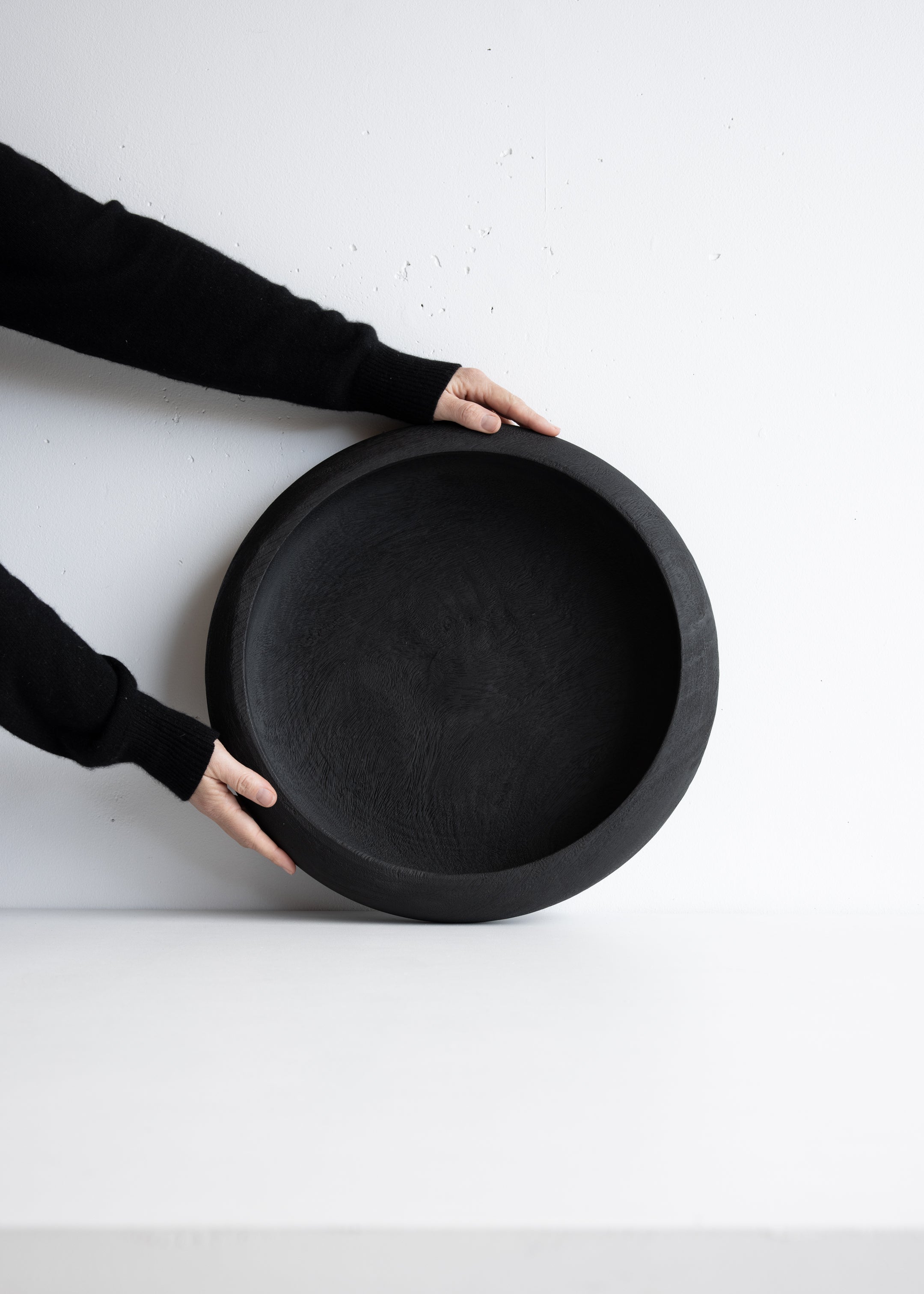 Disc Teak Bowl / Black