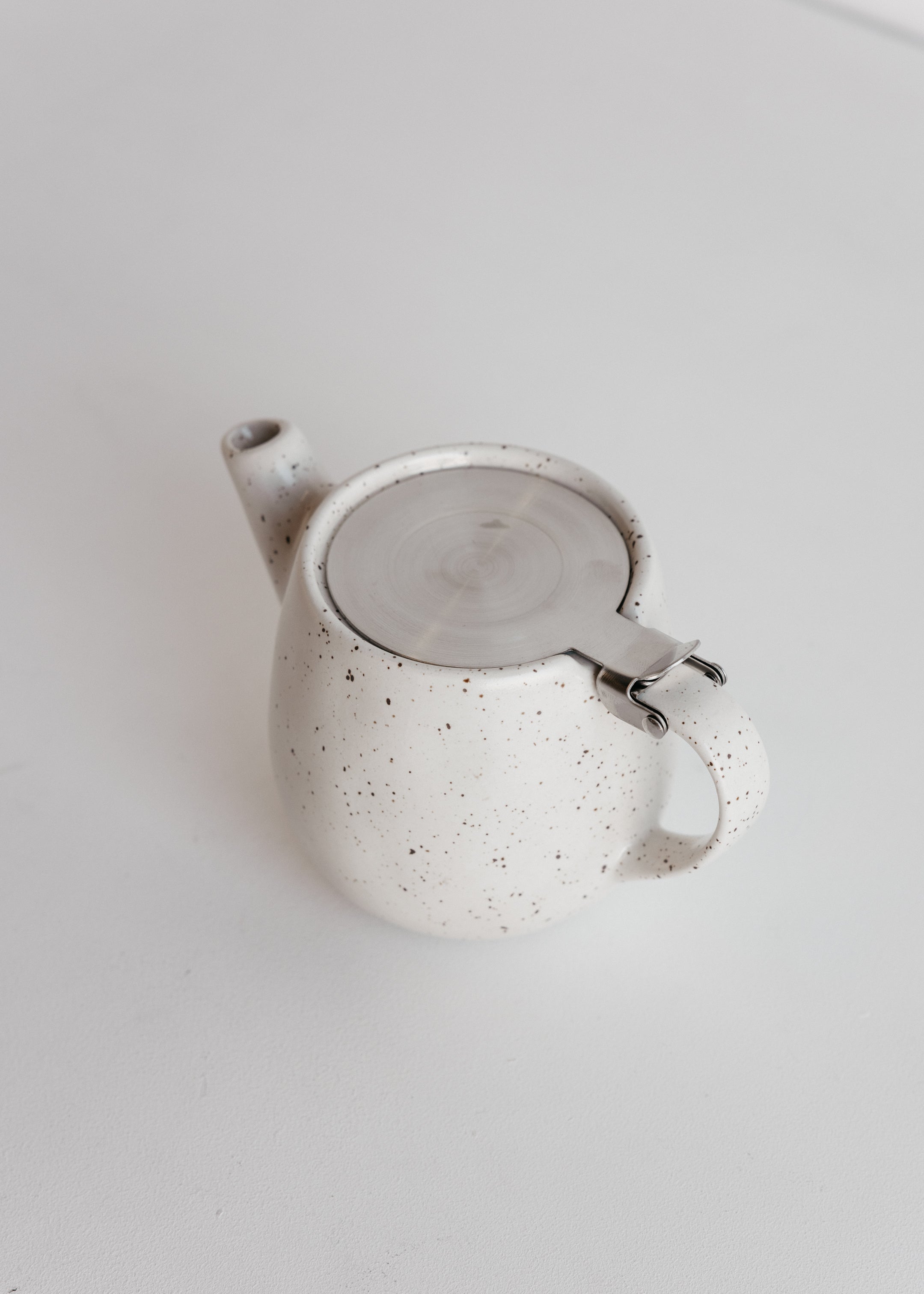 Earth Teapot / Natural