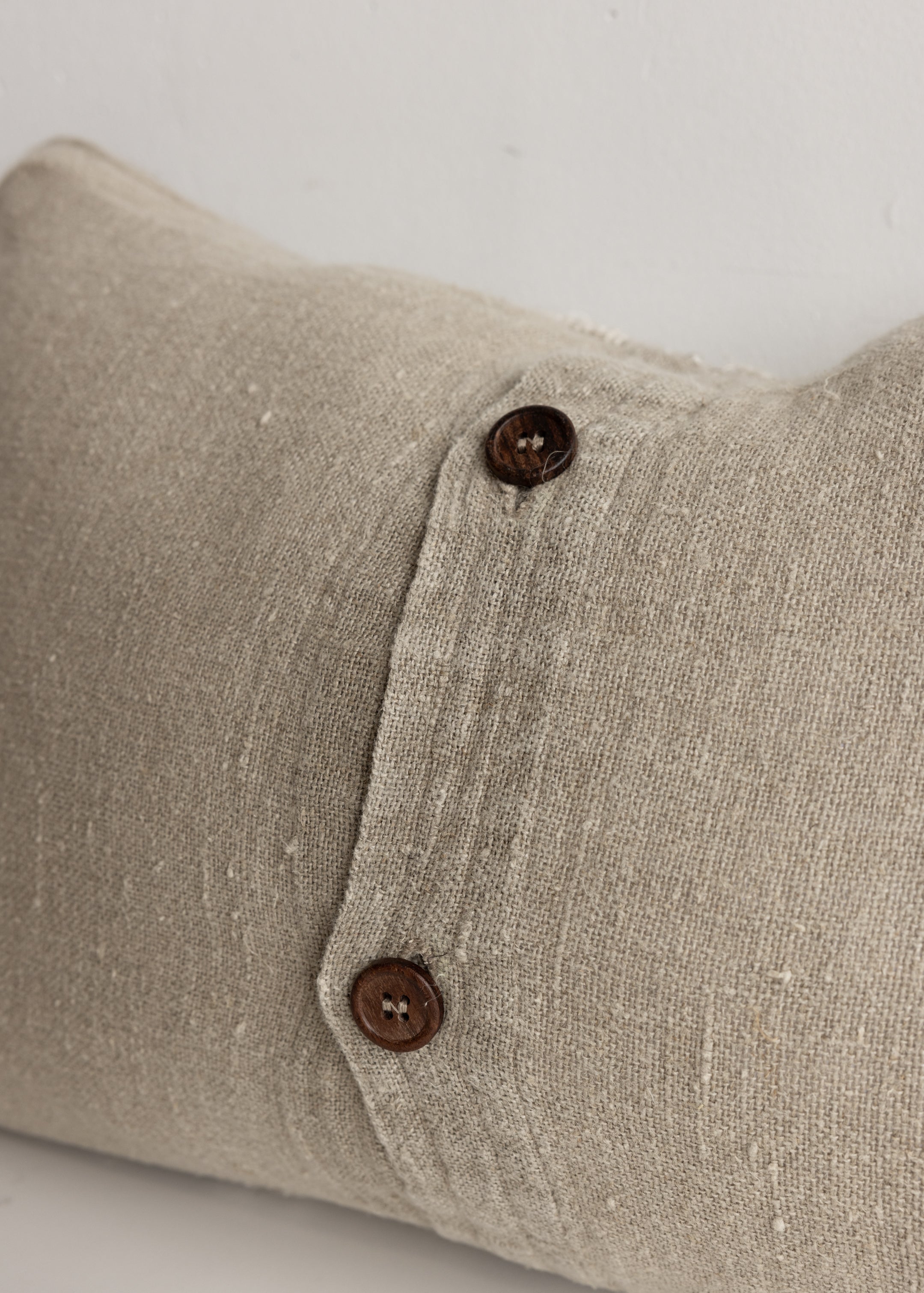 Raffine Linen Cushion Cover / 40 x 60