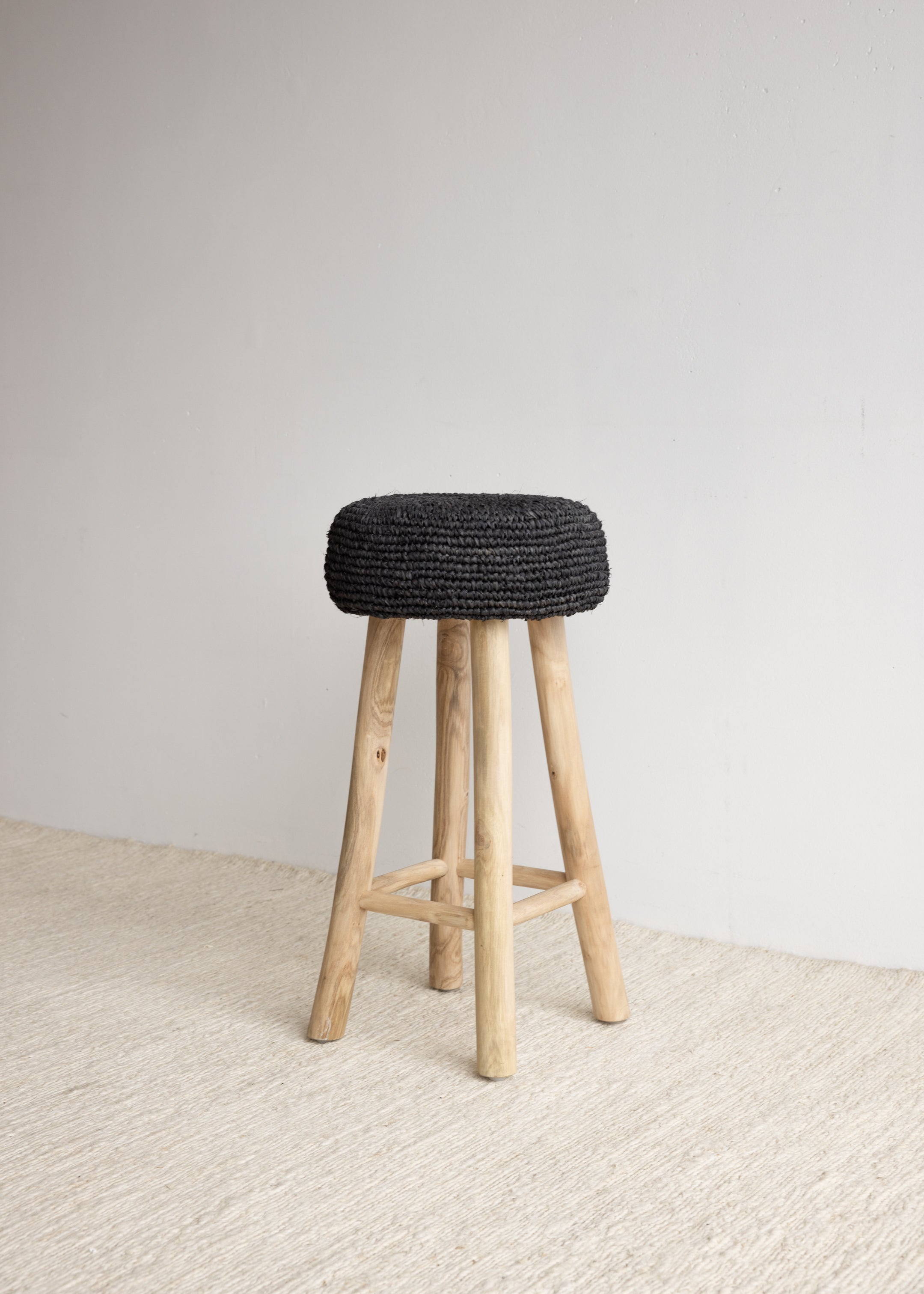 Sabi Bar Stool / Charcoal