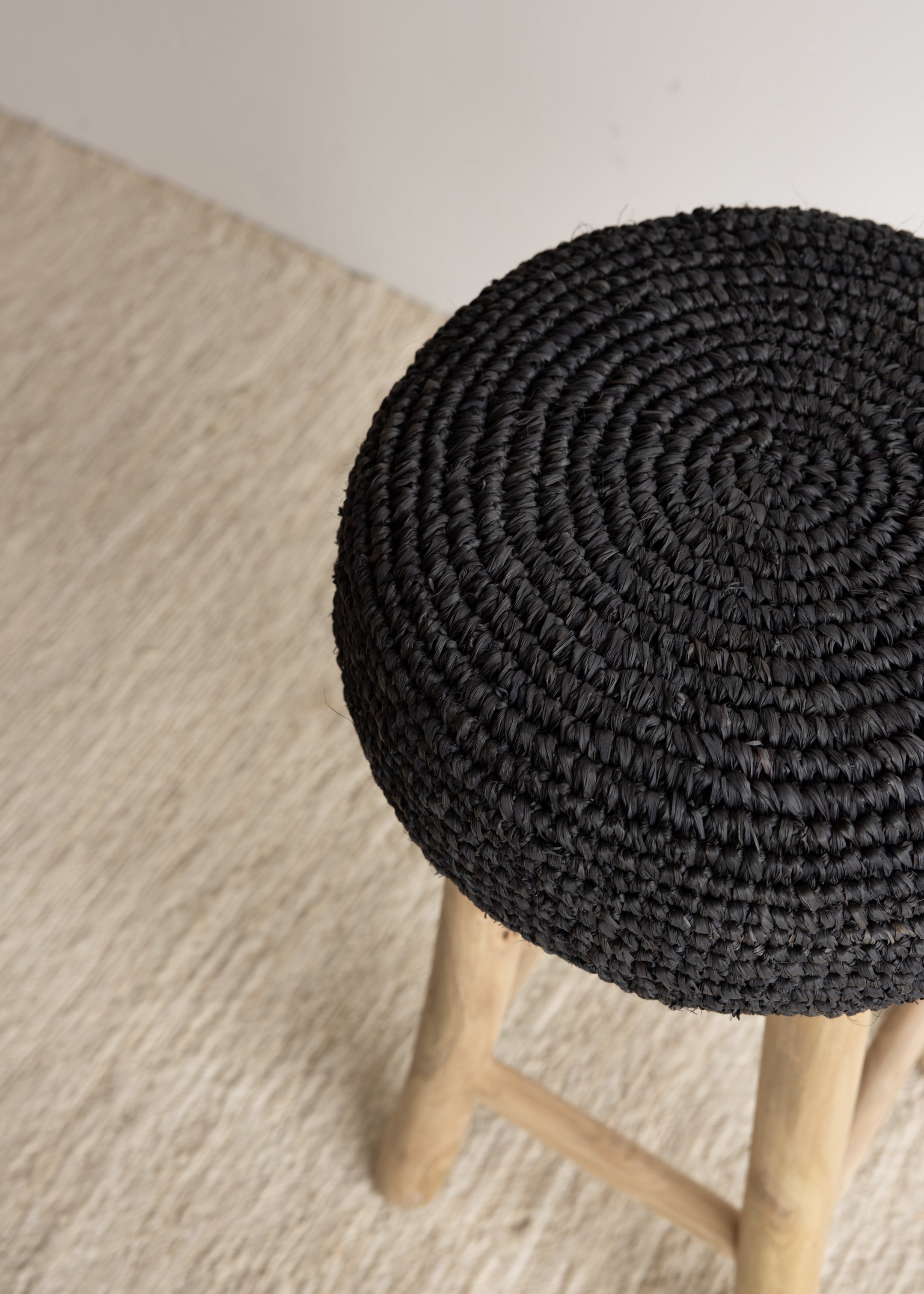 Sabi Bar Stool / Charcoal