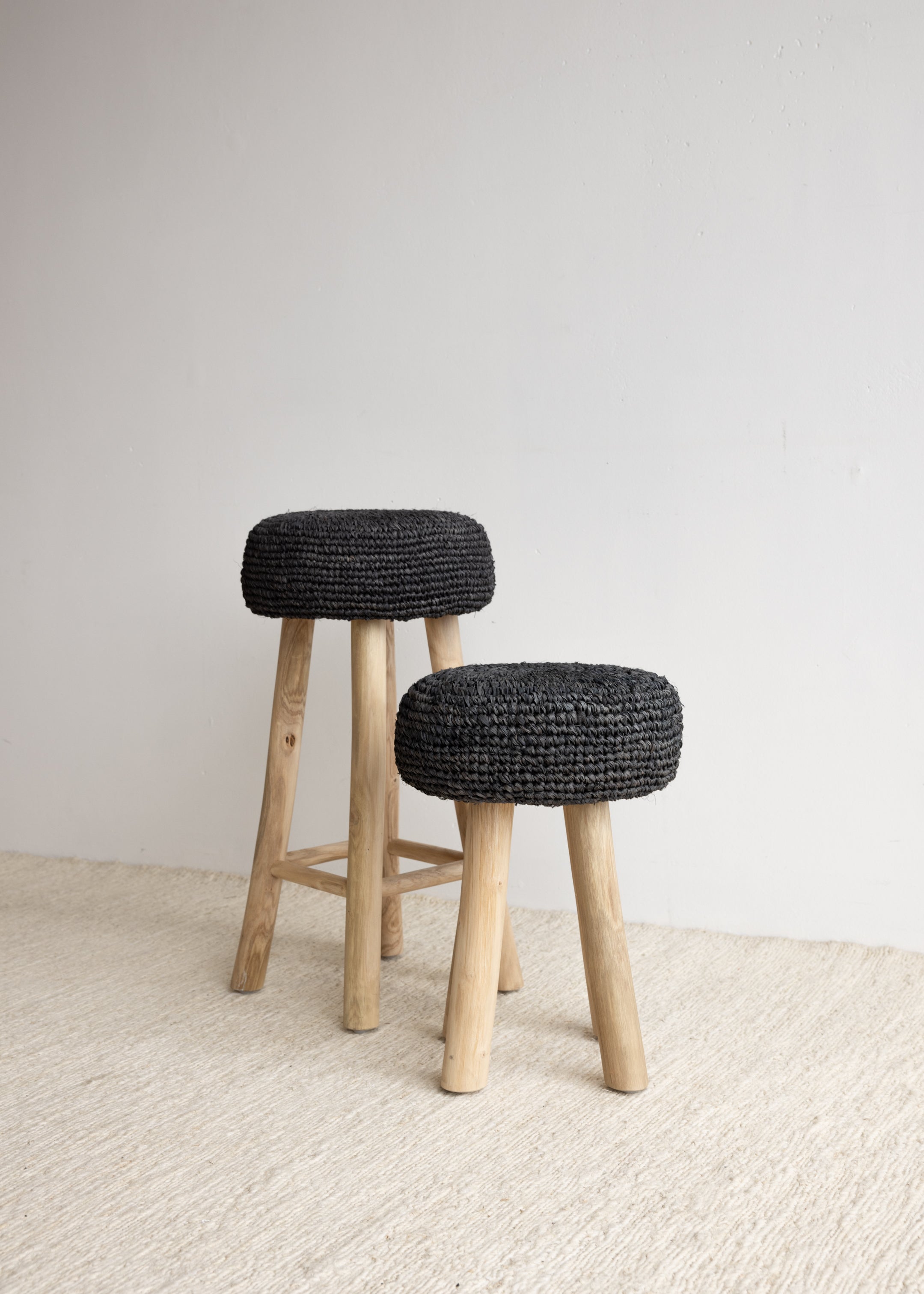 Sabi Low Stool / Charcoal