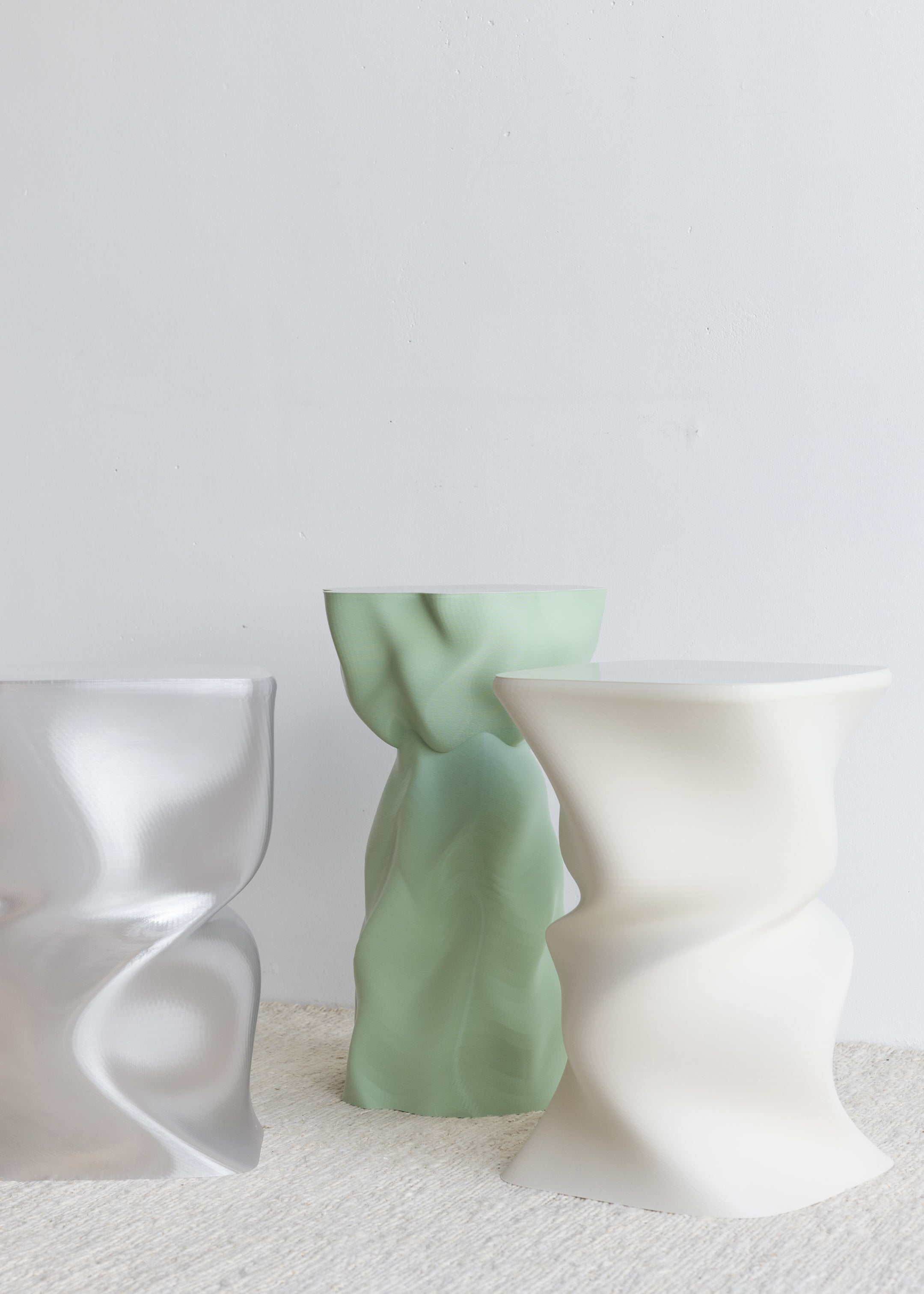 Twist Side Table / Eggshell