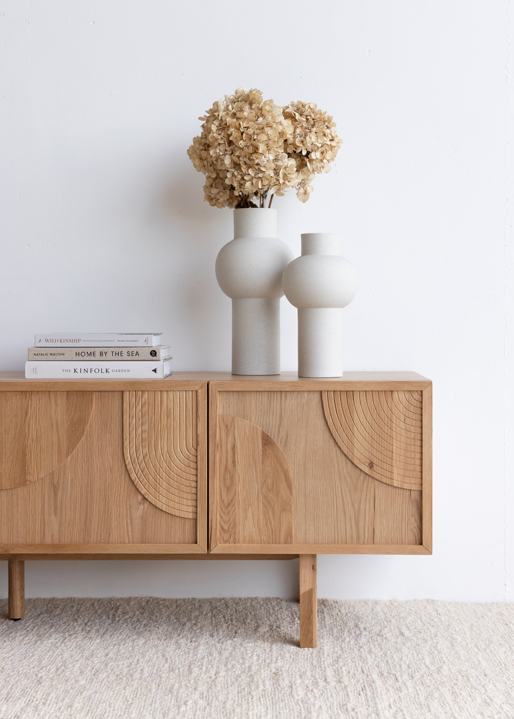 Bowie TV Stand / Natural Oak