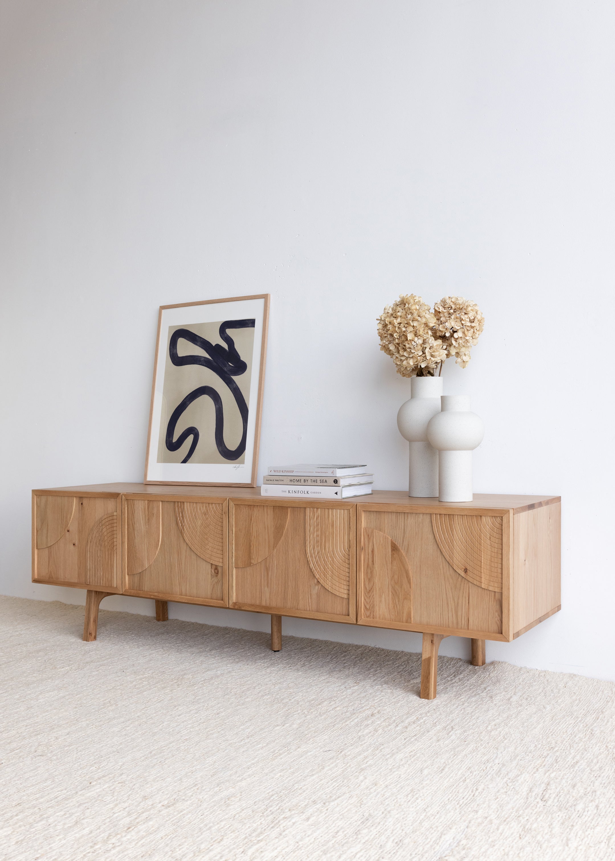 Bowie TV Stand / Natural Oak