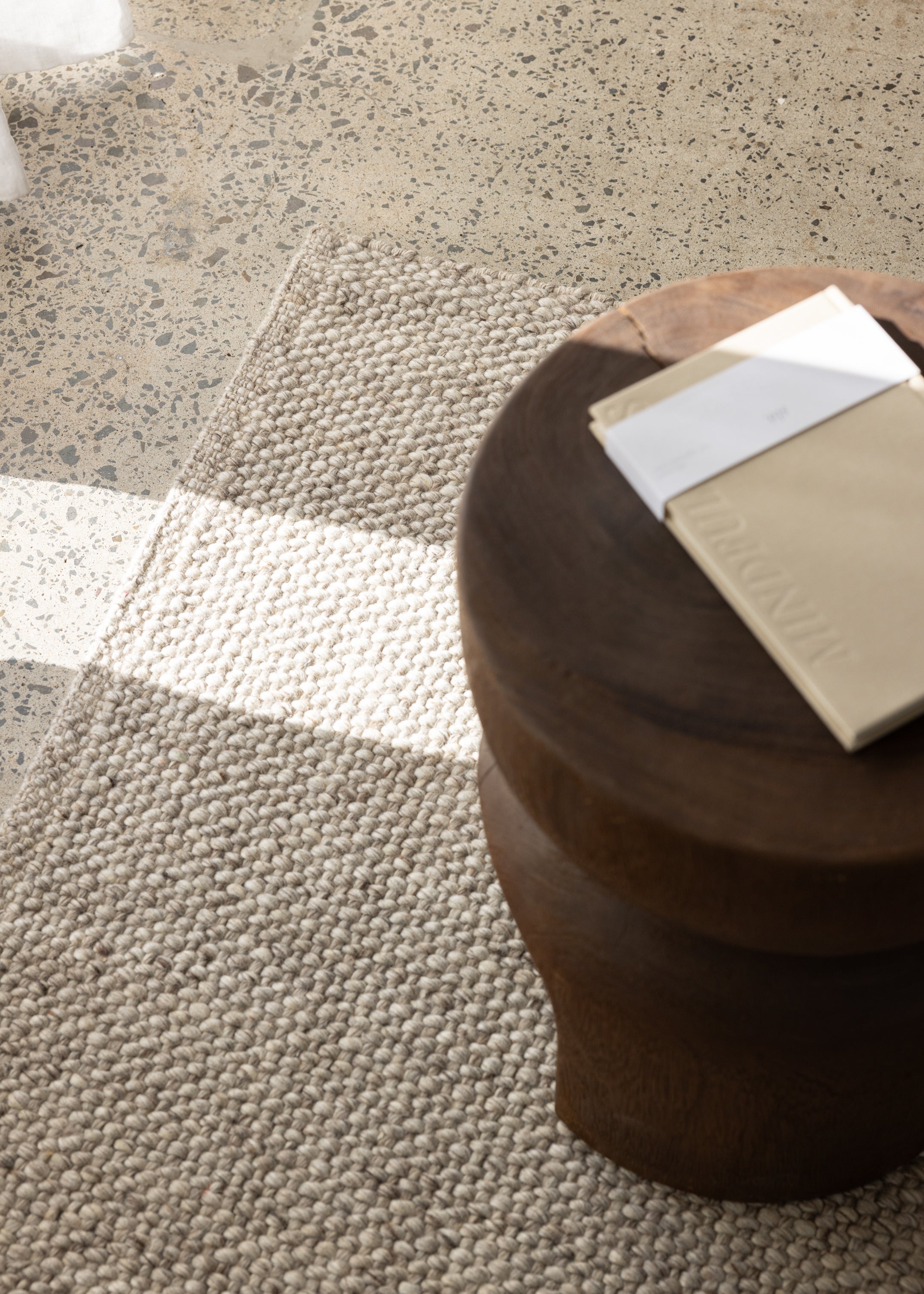 Nebraska Floor Rug / Pebble