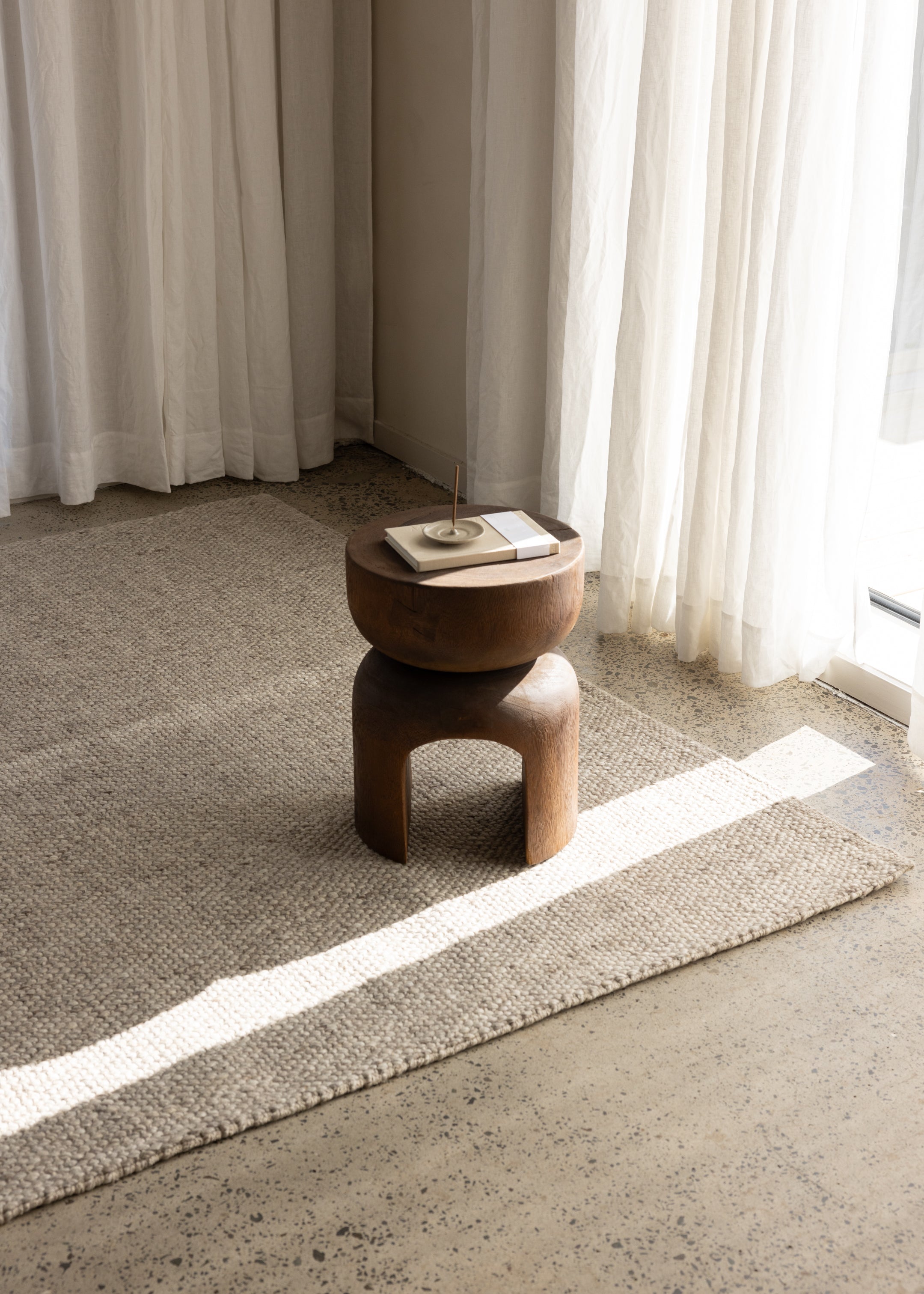 Nebraska Floor Rug / Pebble