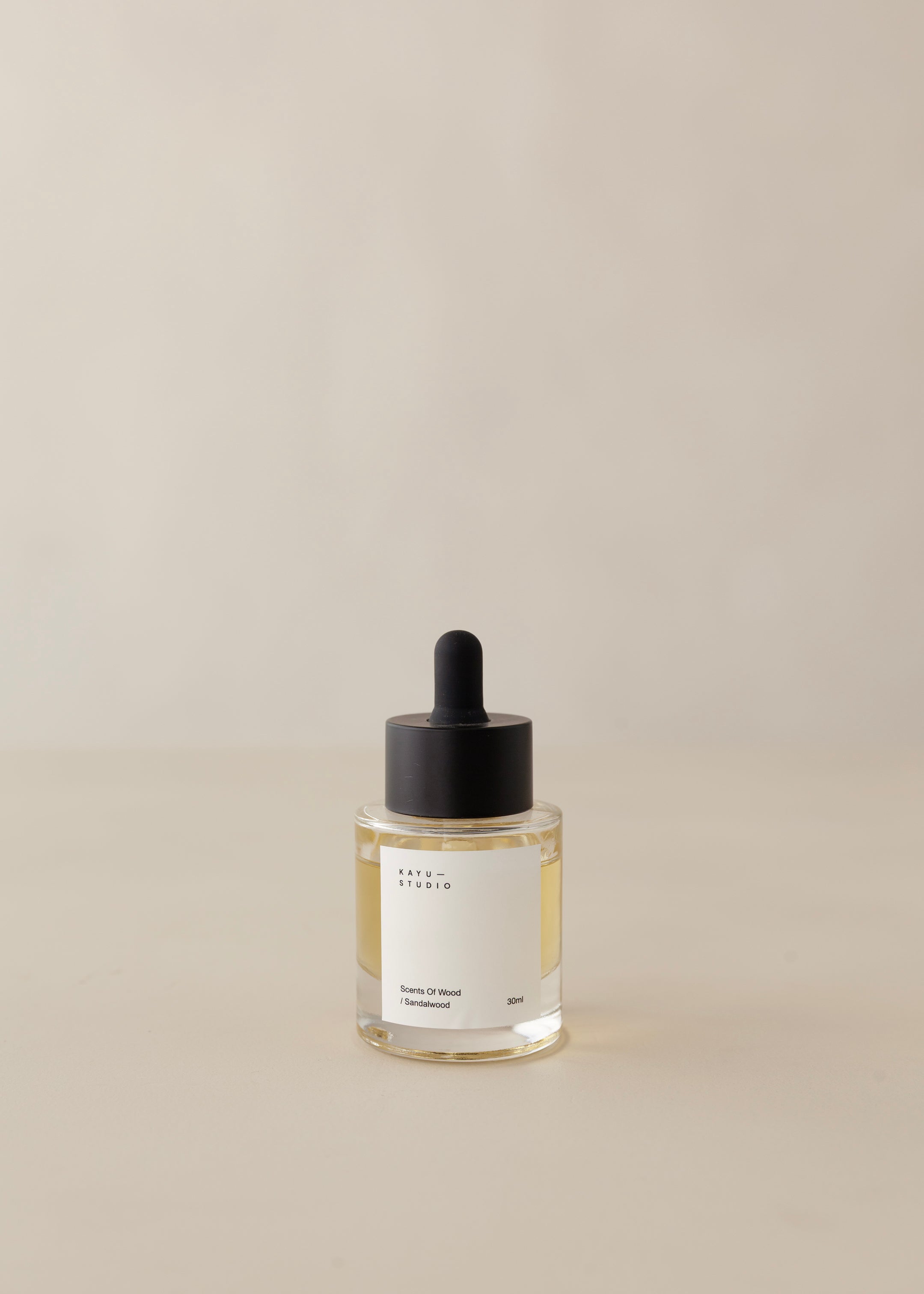 Kayu Signature Volcanic Rock Diffuser Oil / Sandalwood