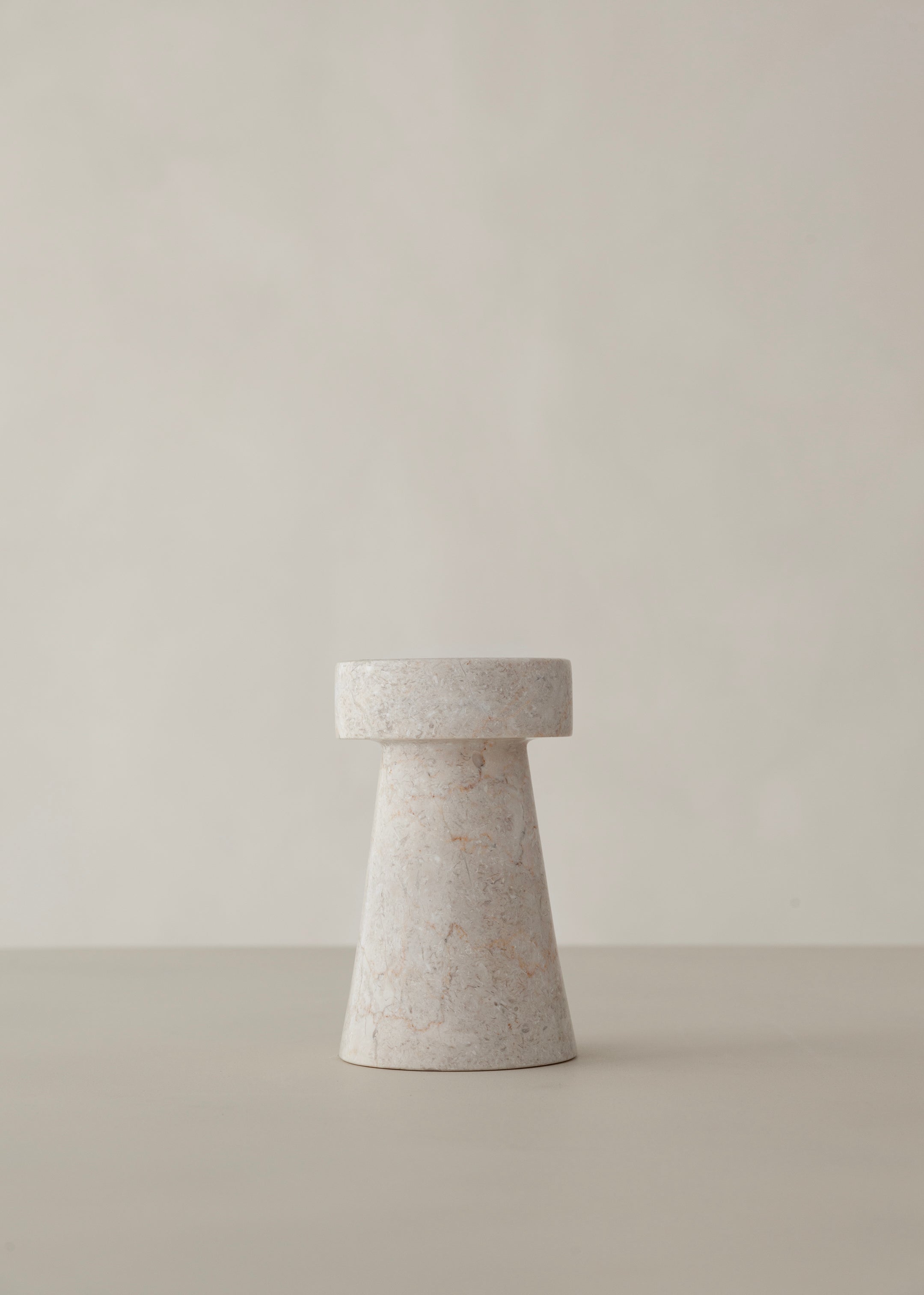 Kiku Marble Candle Holder / Cream