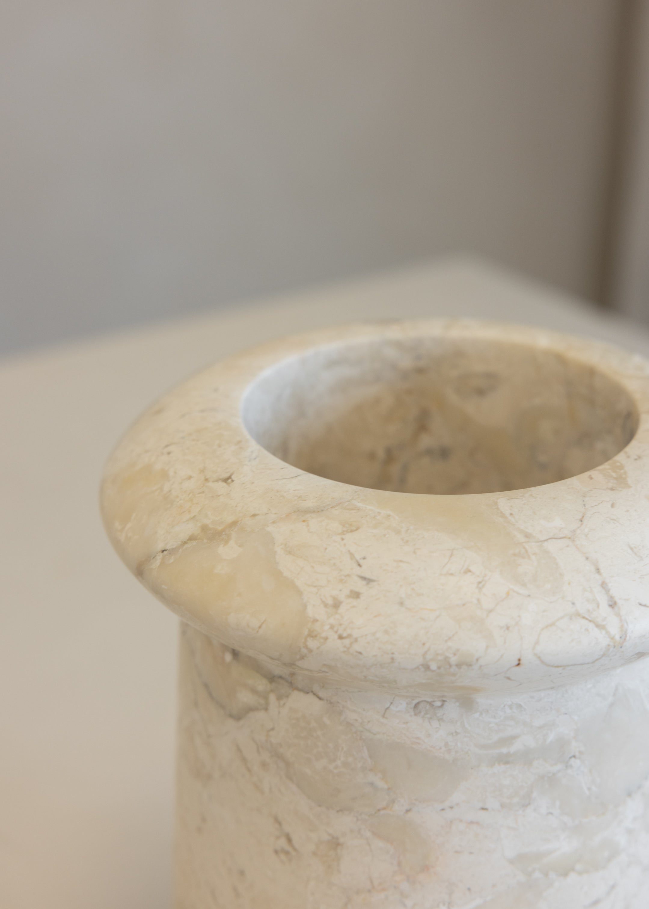 Pedra Marble Vessel / Cream